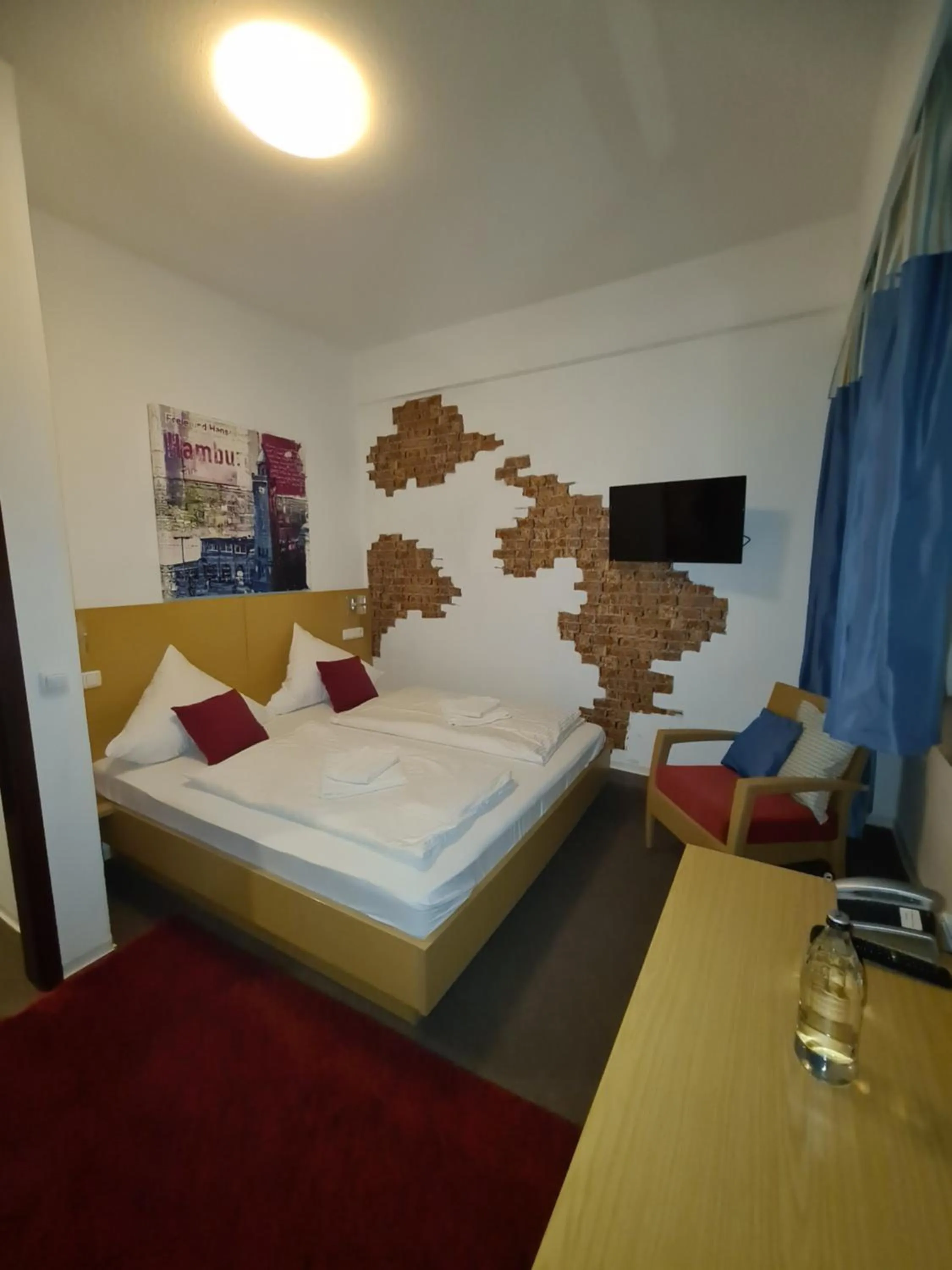 Bed in CCH Hamburg Zentrum