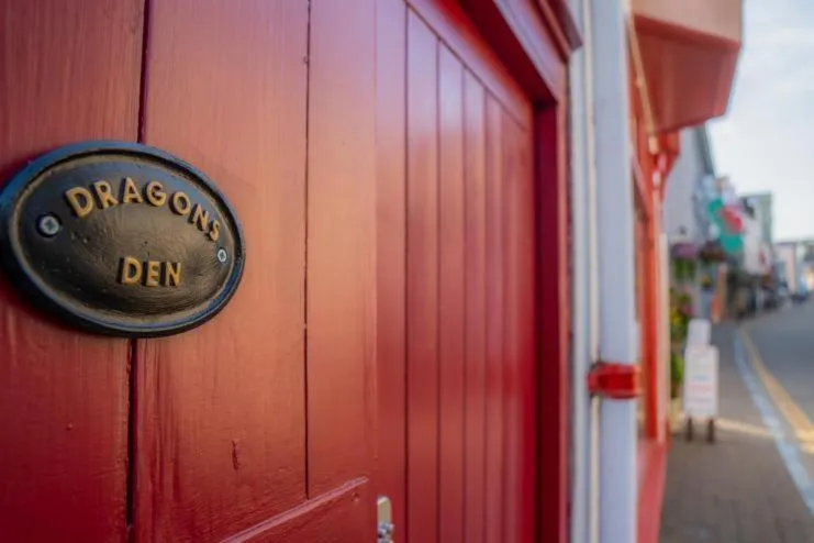Floor plan in Dragons Den - 2 Bedroom Apartment - Tenby