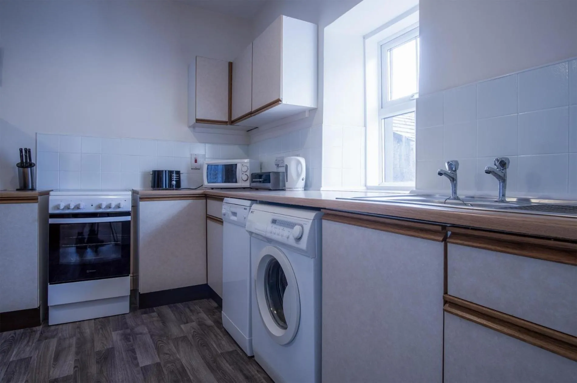 Floor plan in Dragons Den - 2 Bedroom Apartment - Tenby