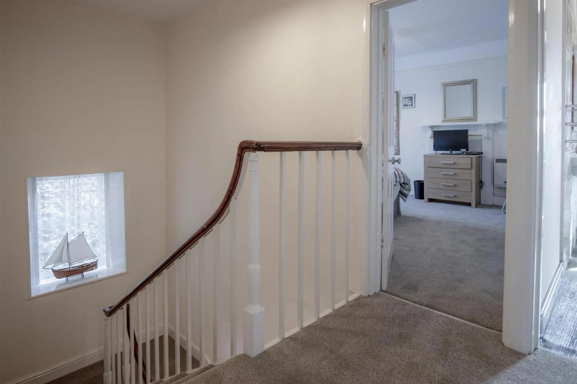 Floor plan in Dragons Den - 2 Bedroom Apartment - Tenby