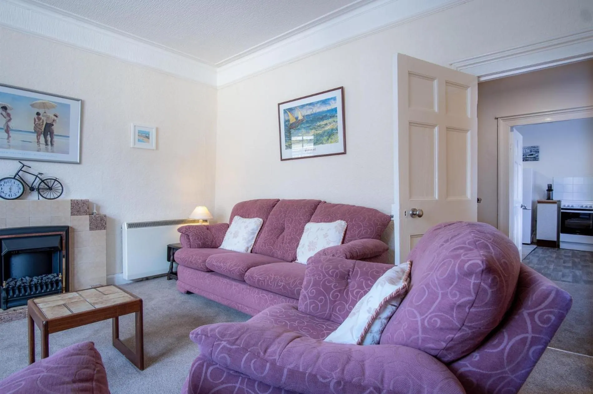 Floor plan in Dragons Den - 2 Bedroom Apartment - Tenby