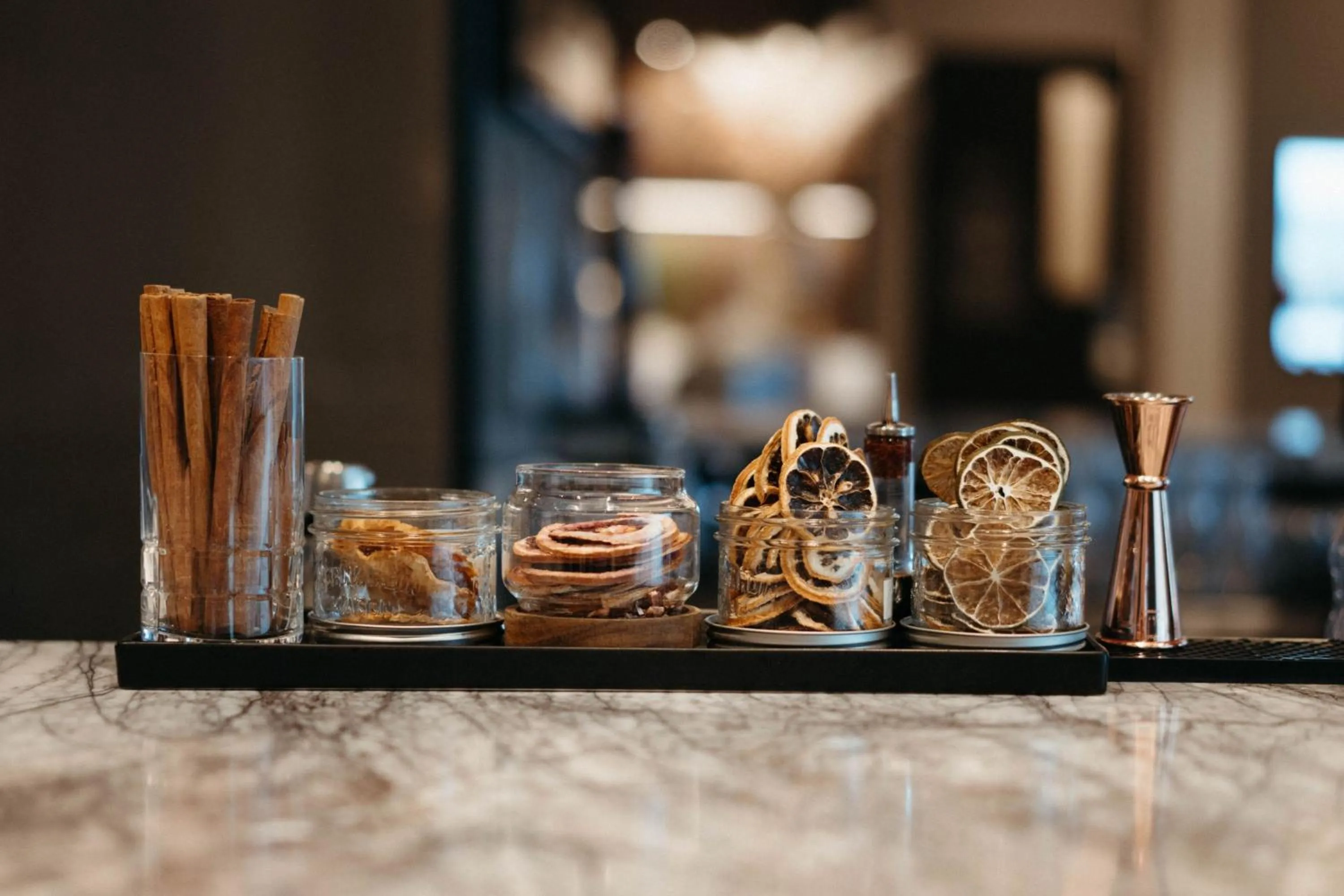 Restaurant/places to eat in Sheraton Gateway Hotel in Toronto International Airport