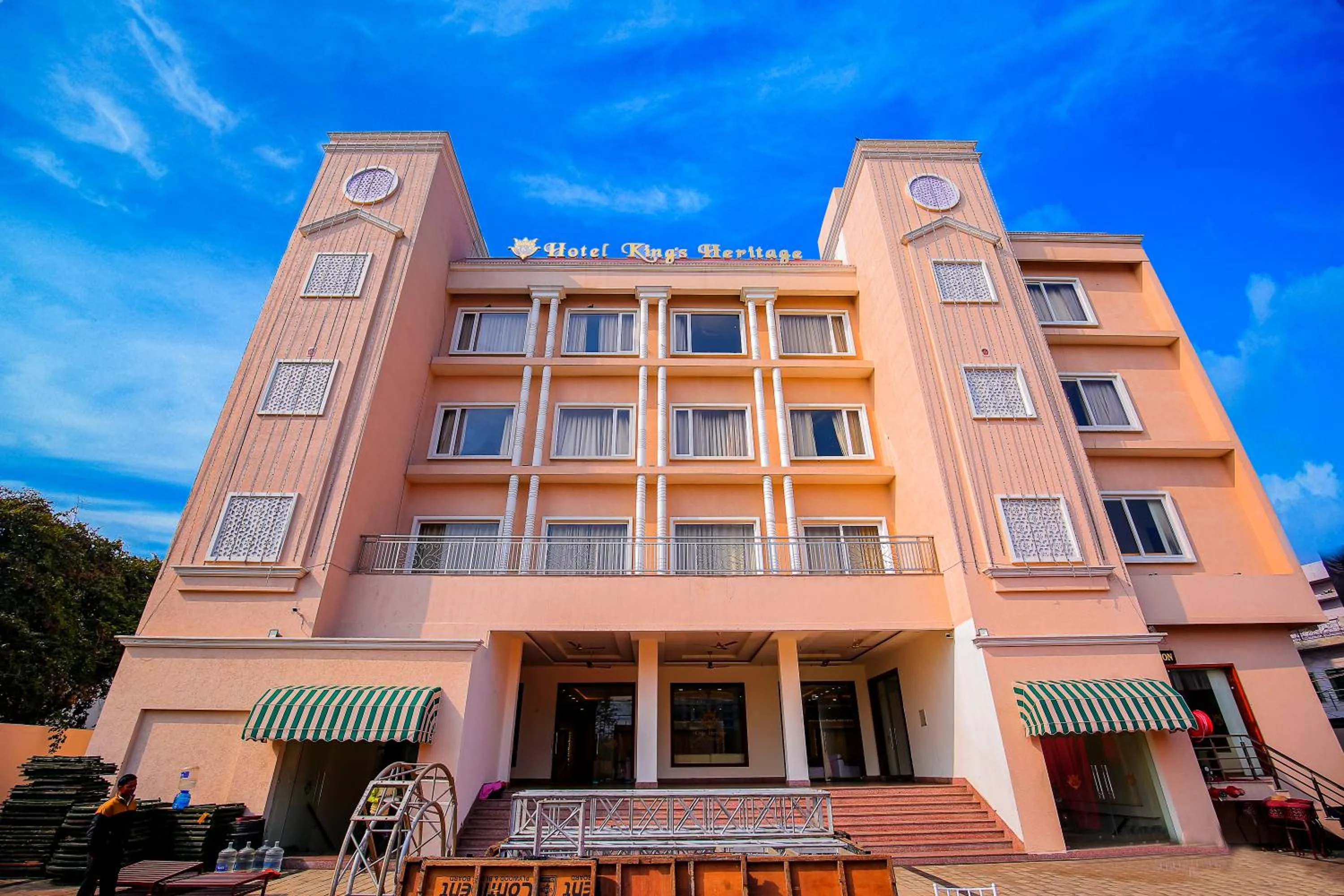 Facade/entrance in Hotel King's Heritage