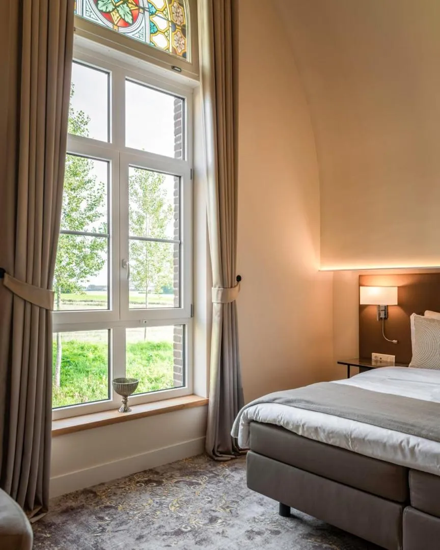 Bed in KerkHotel Biervliet