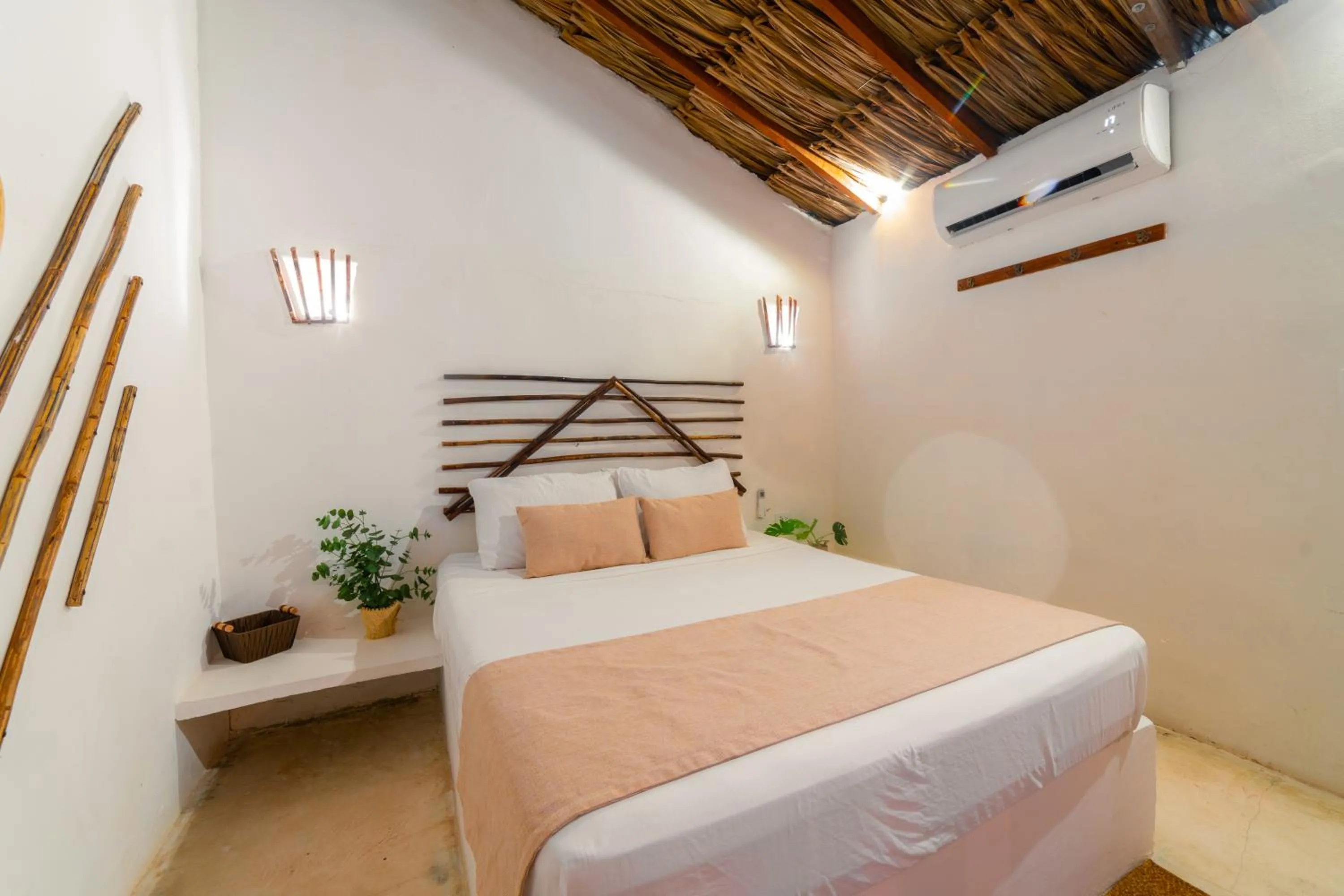 Bed in Vista Mare Beach House