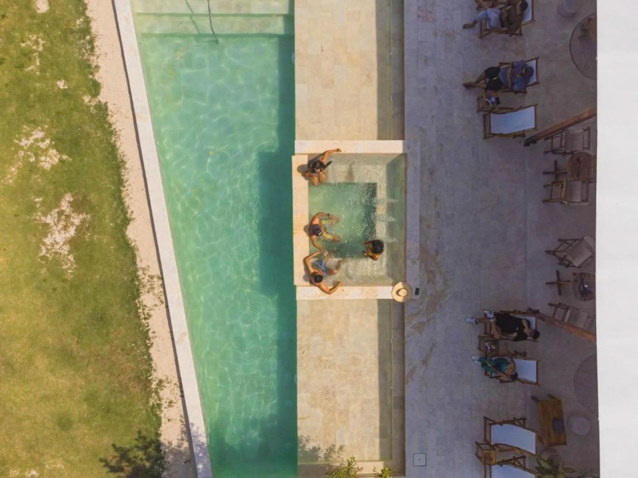 Swimming pool in Vista Mare Beach House