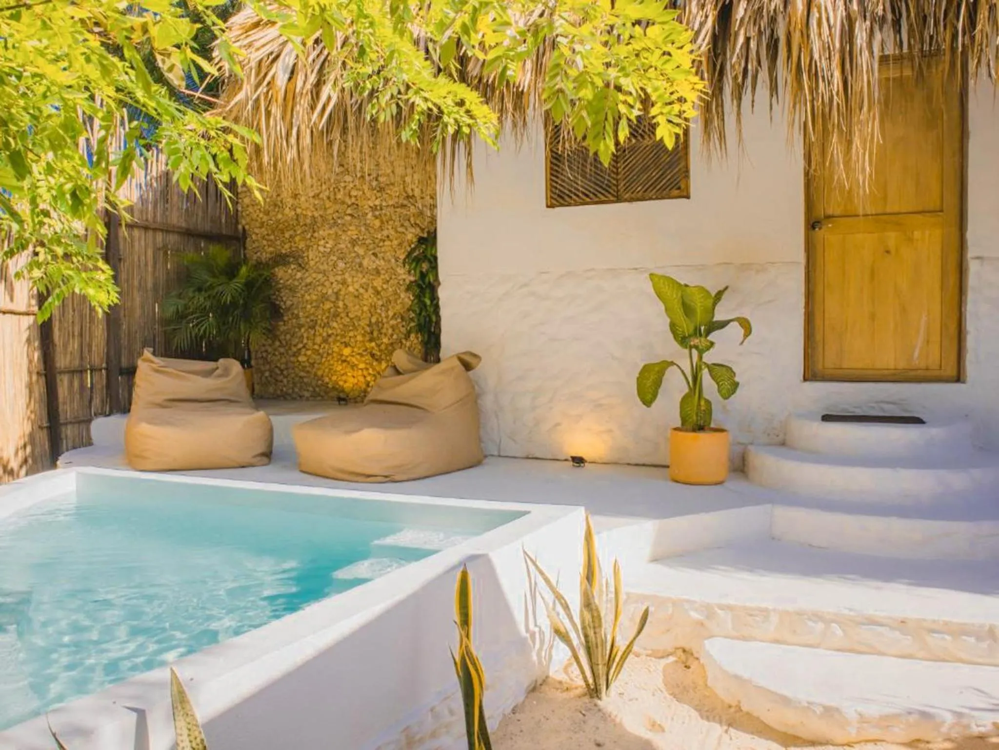 Swimming pool in Vista Mare Beach House