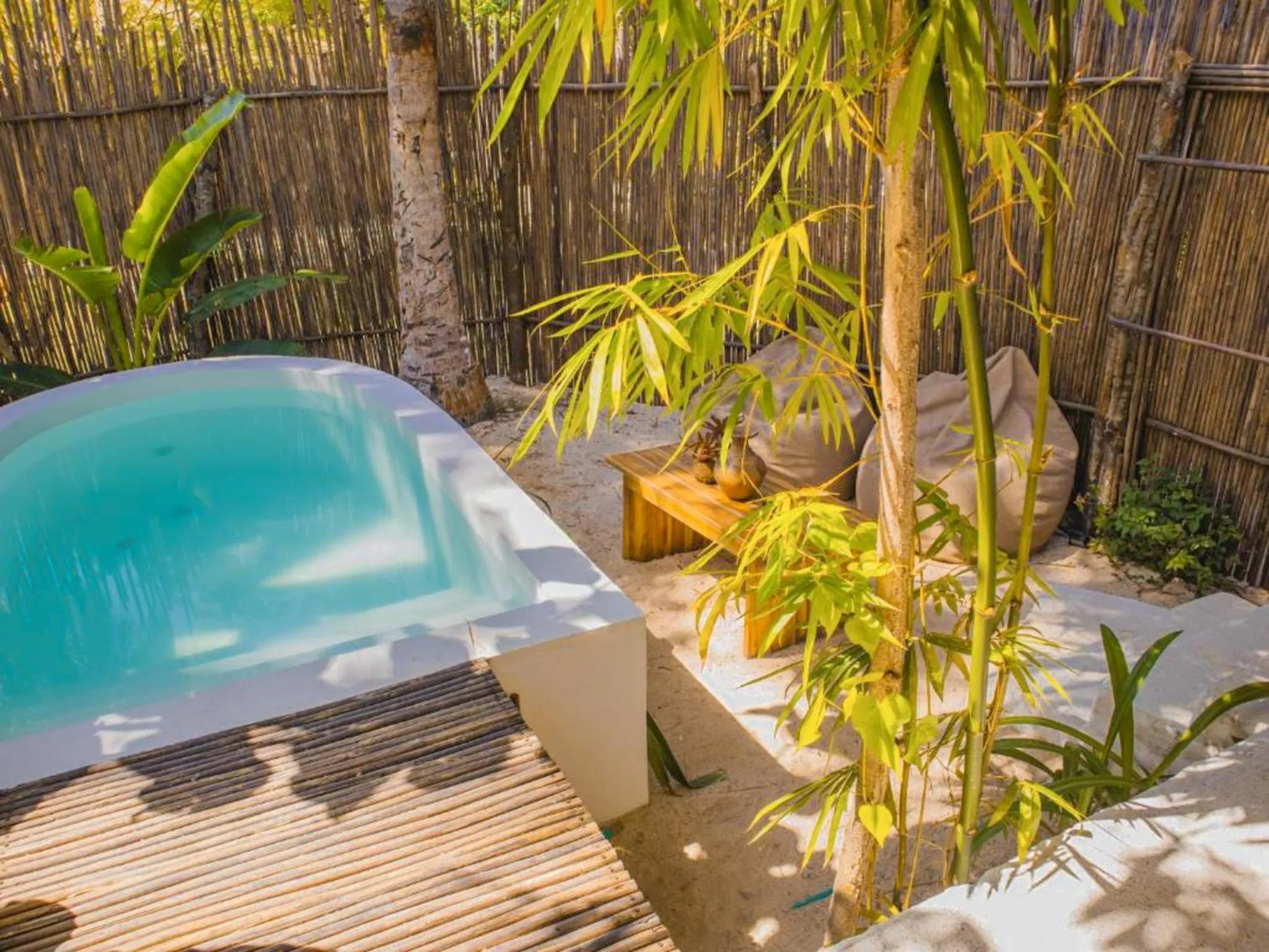 Swimming pool in Vista Mare Beach House