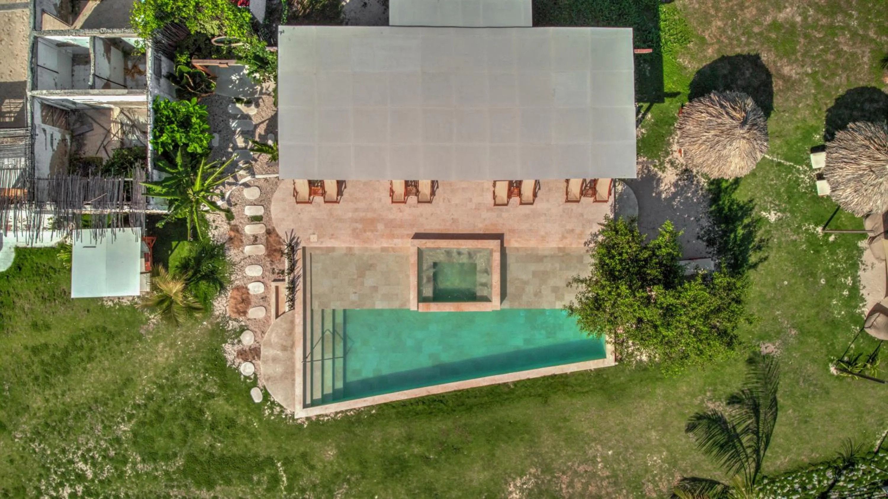 Natural landscape in Vista Mare Beach House