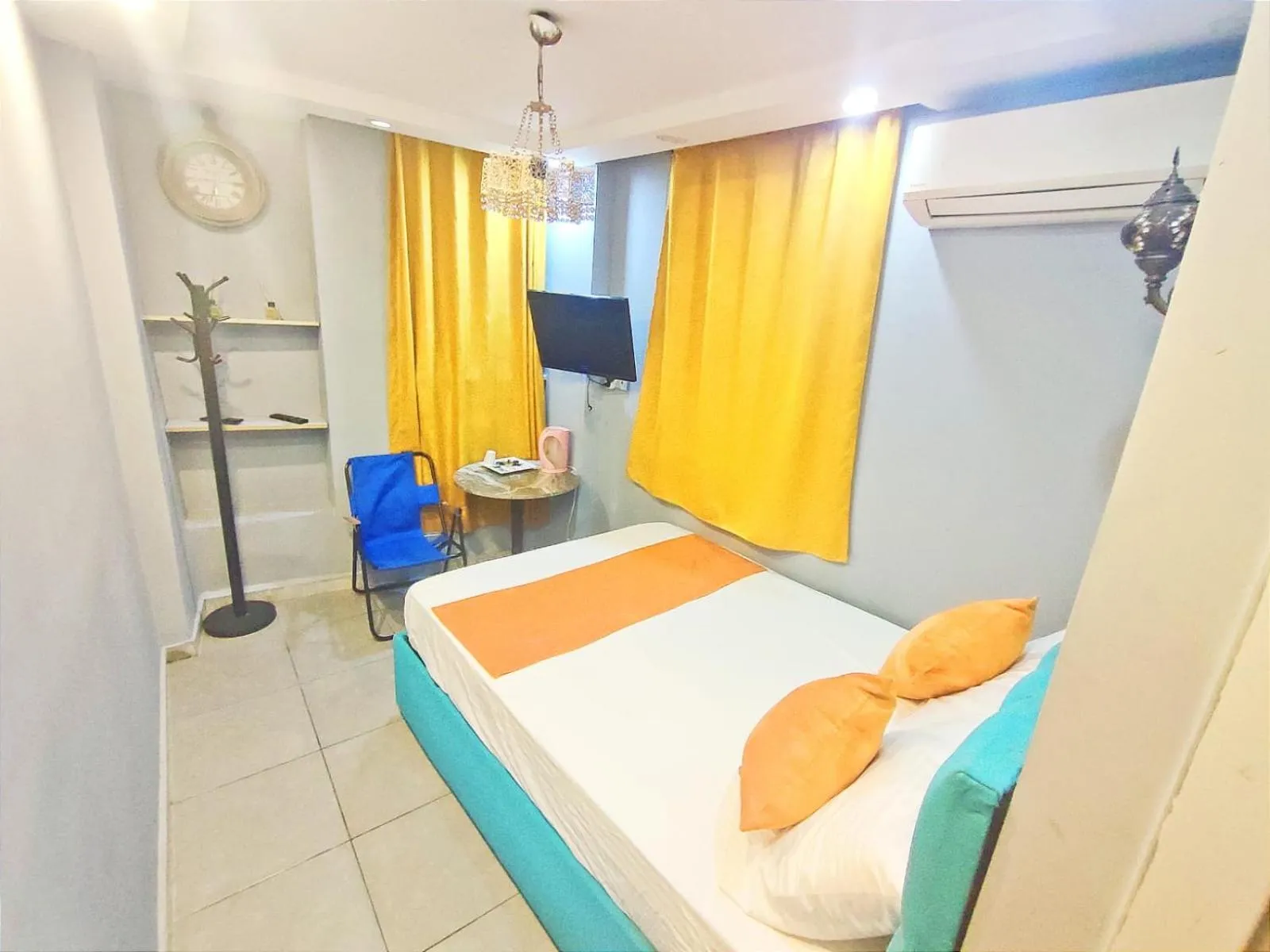 Bed in Galata Zade Luxury Boutique Hotel