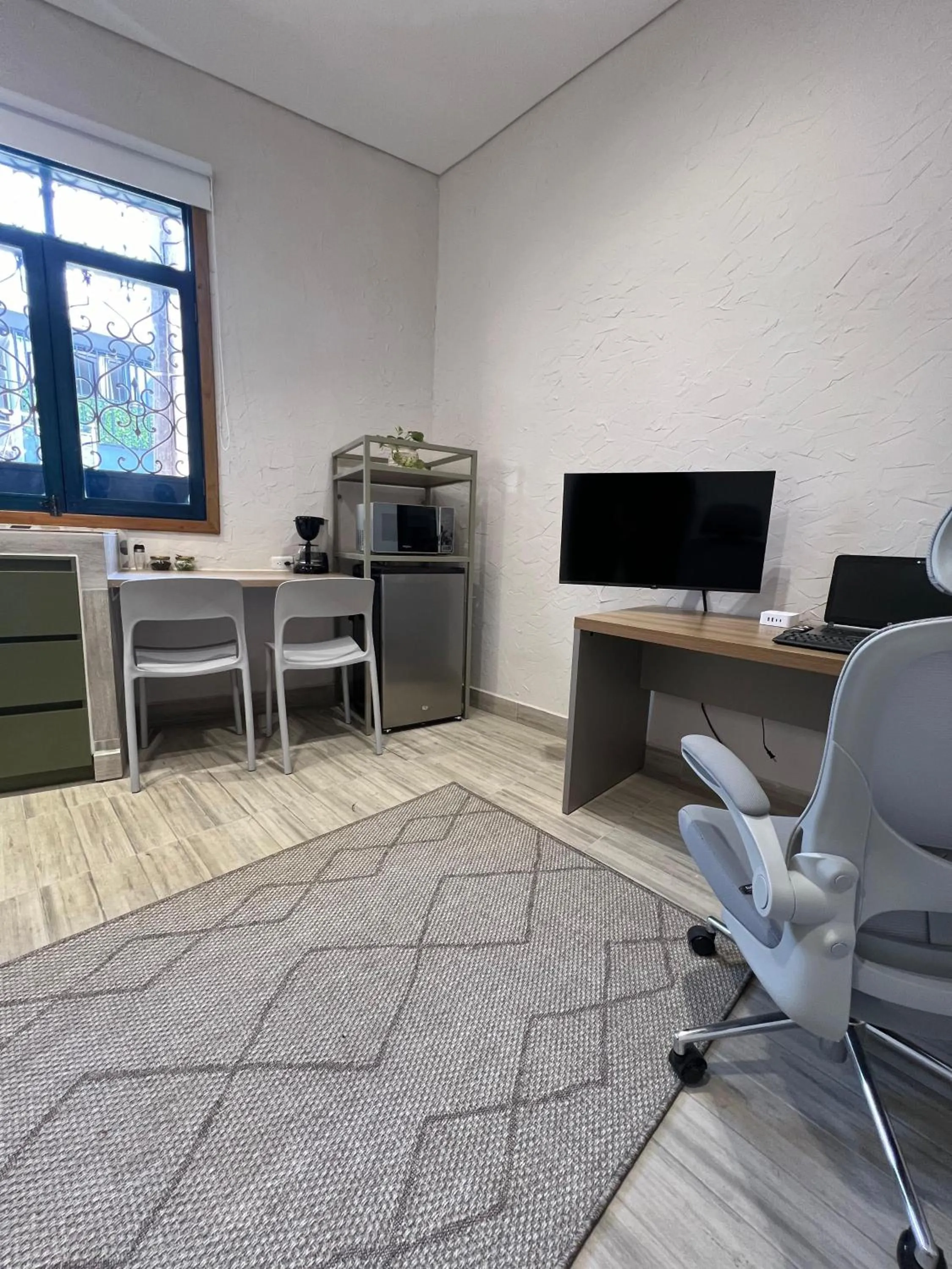 Kitchen or kitchenette in Zentrico Boutique