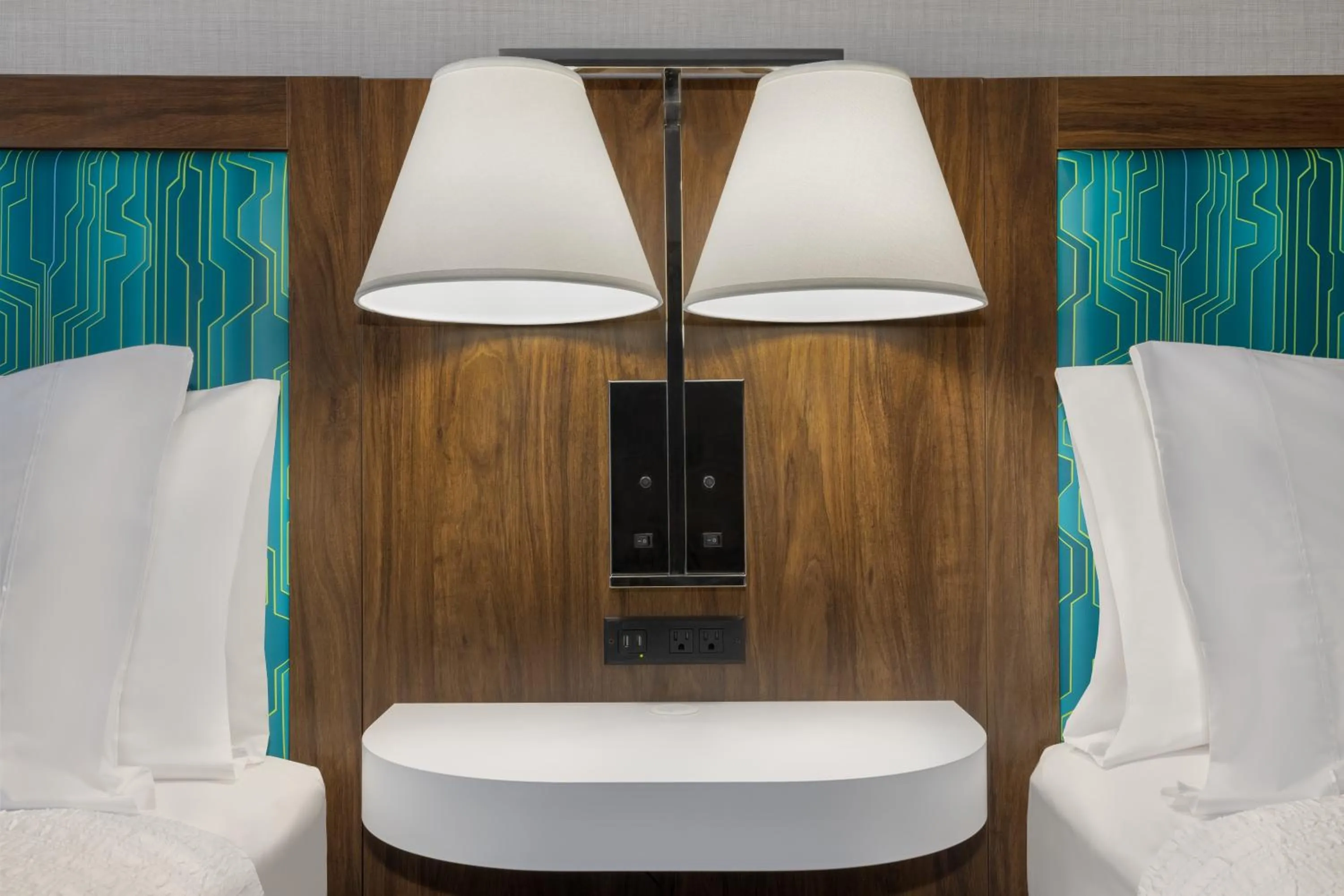 Bed in Hampton Inn & Suites by Hilton Toronto Downtown