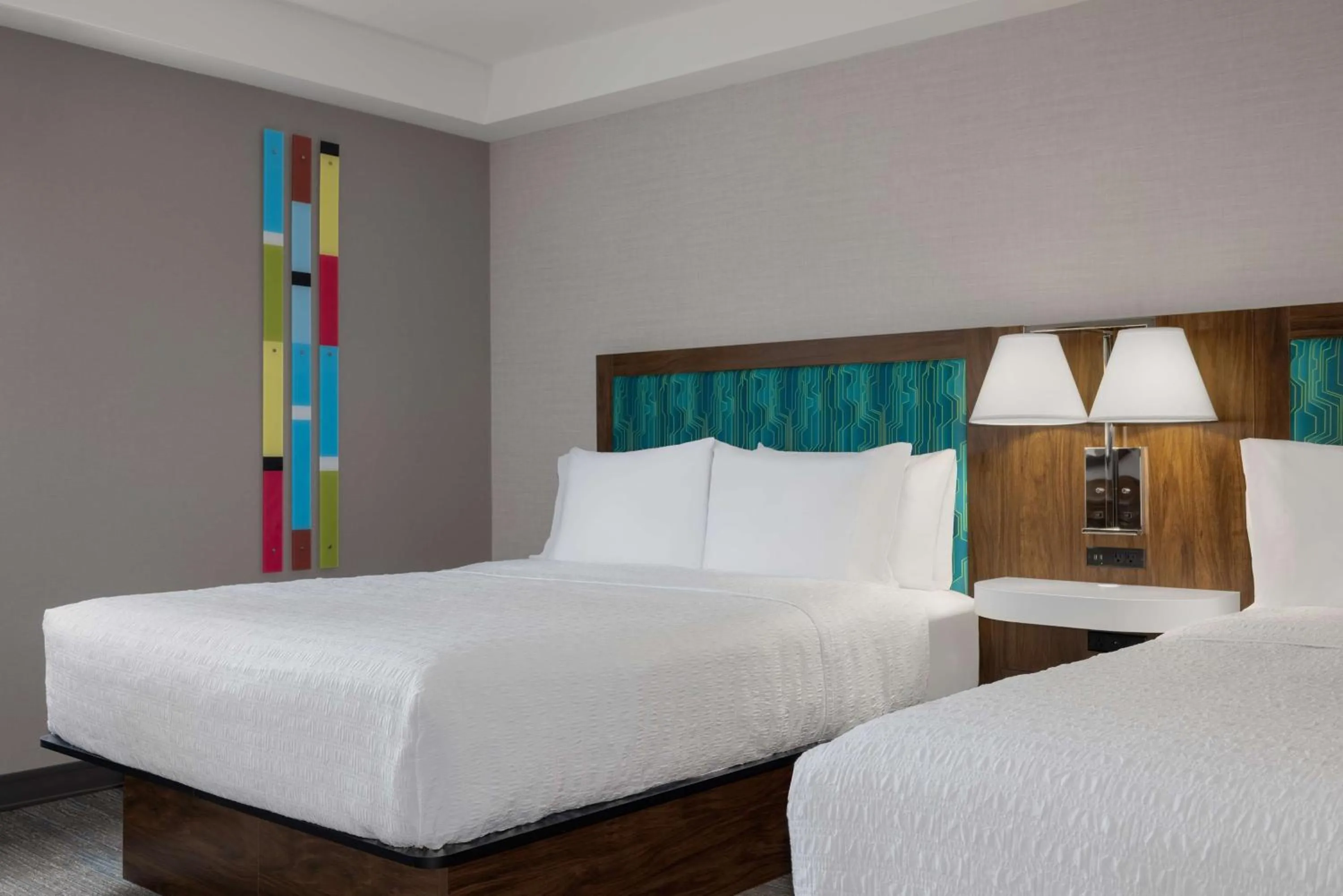 Bed in Hampton Inn & Suites by Hilton Toronto Downtown