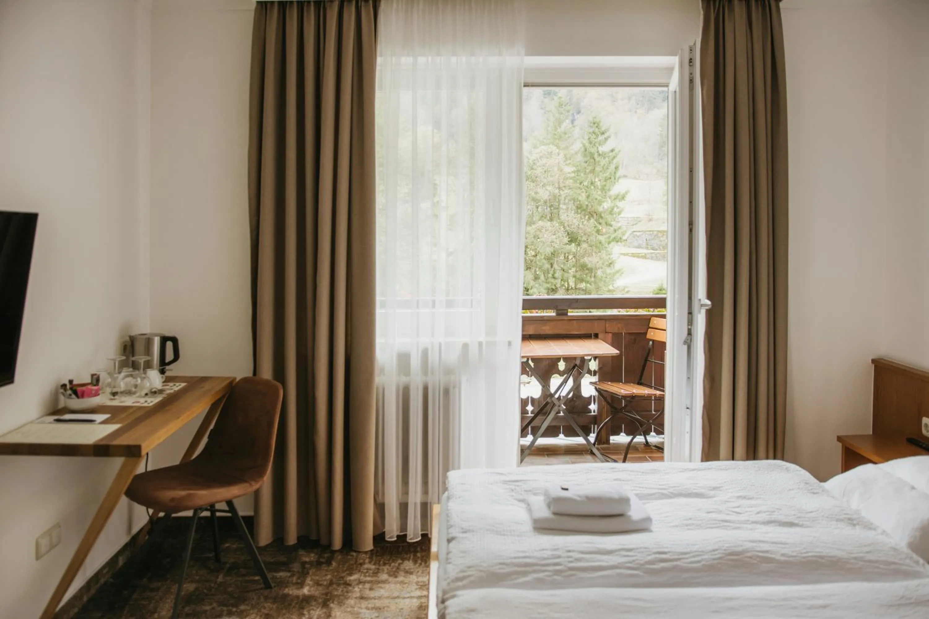 Bed in Pension Baranekhof - accommodation in nature - Baranek Resorts