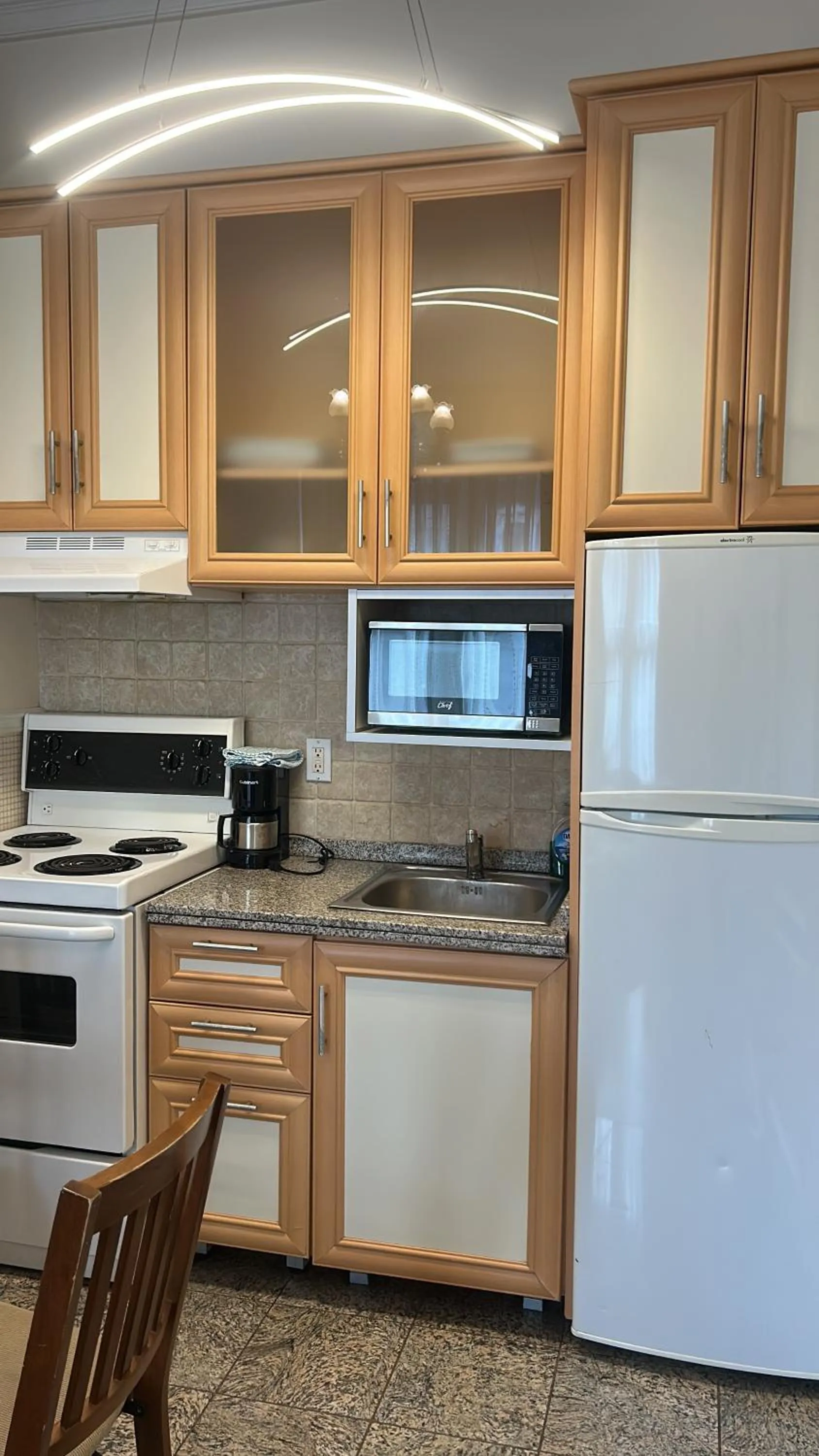 Kitchen or kitchenette in Parc Suites Hotel