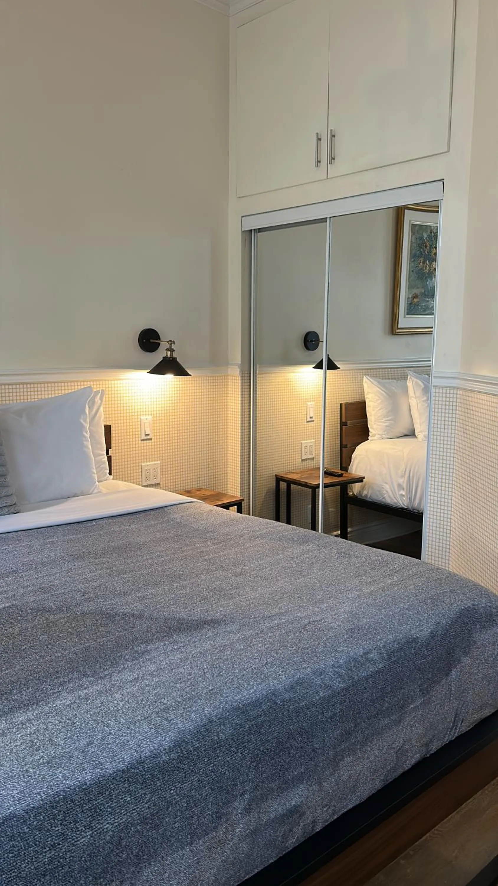 Bedroom, Bed in Parc Suites Hotel