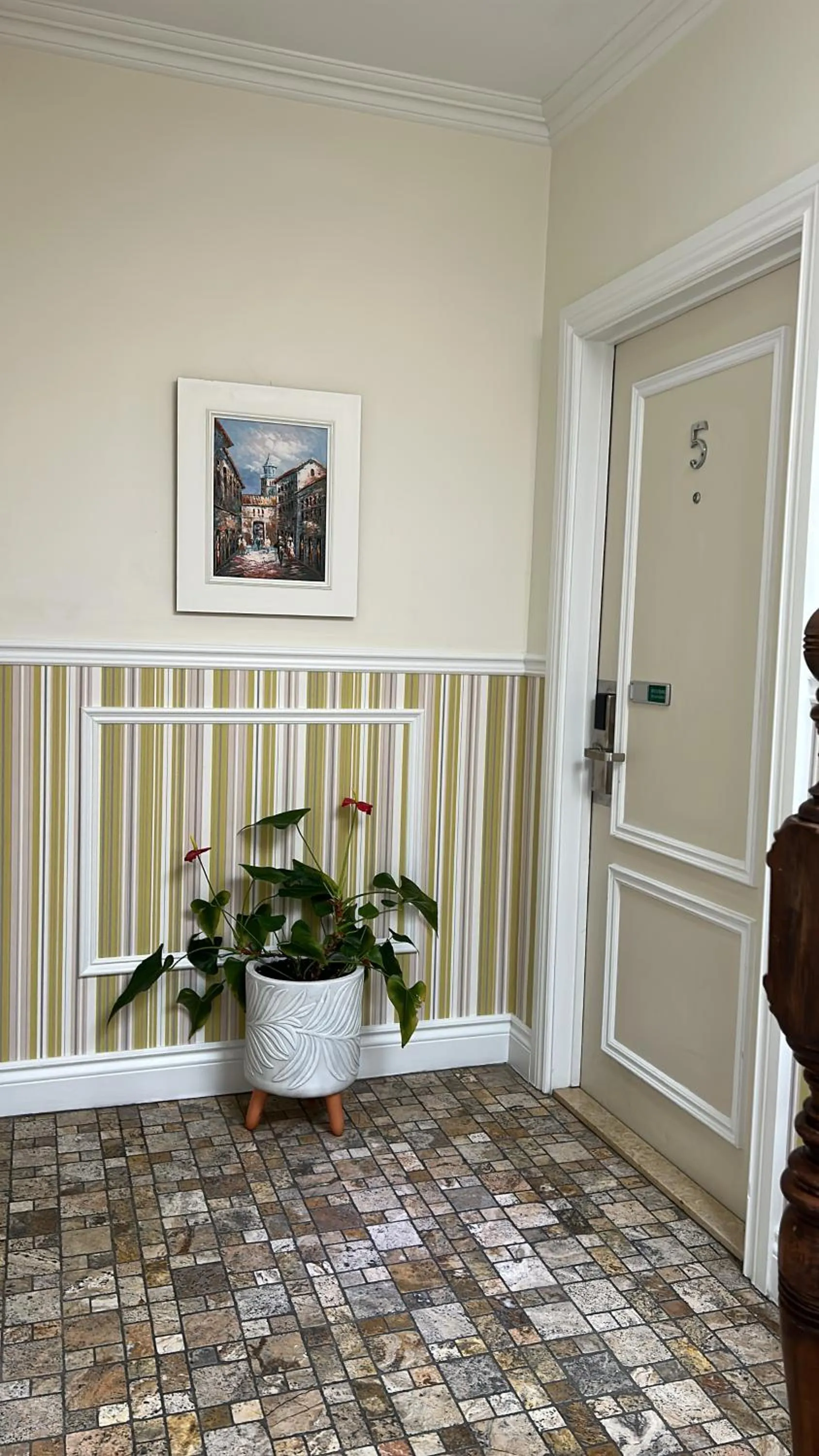 Property building in Parc Suites Hotel