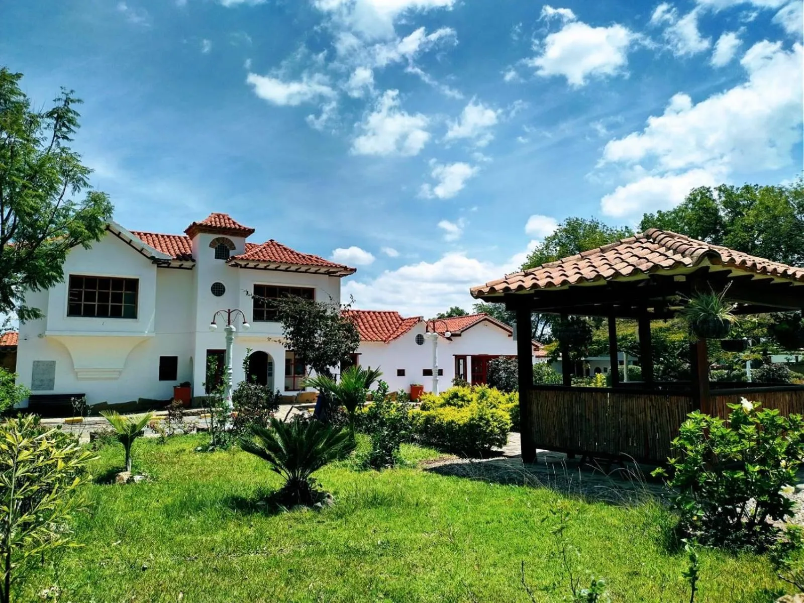 Property building in Hotel Santiago Diaz Piedrahita