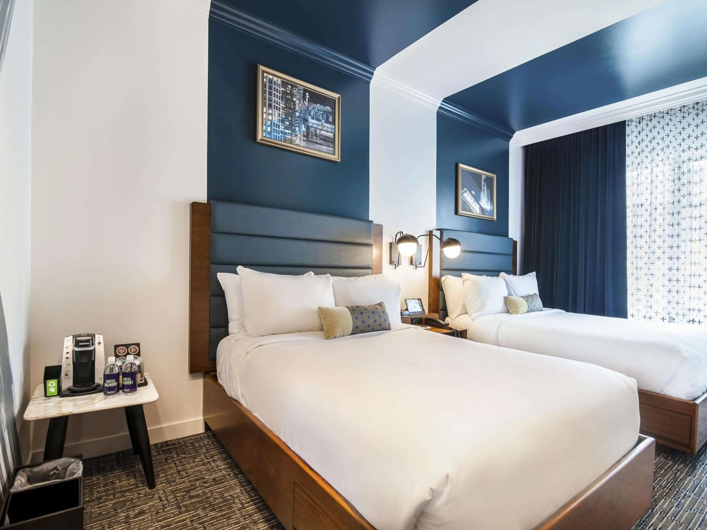 Bedroom, Bed in Hotel Belmont Vancouver - MGallery Collection