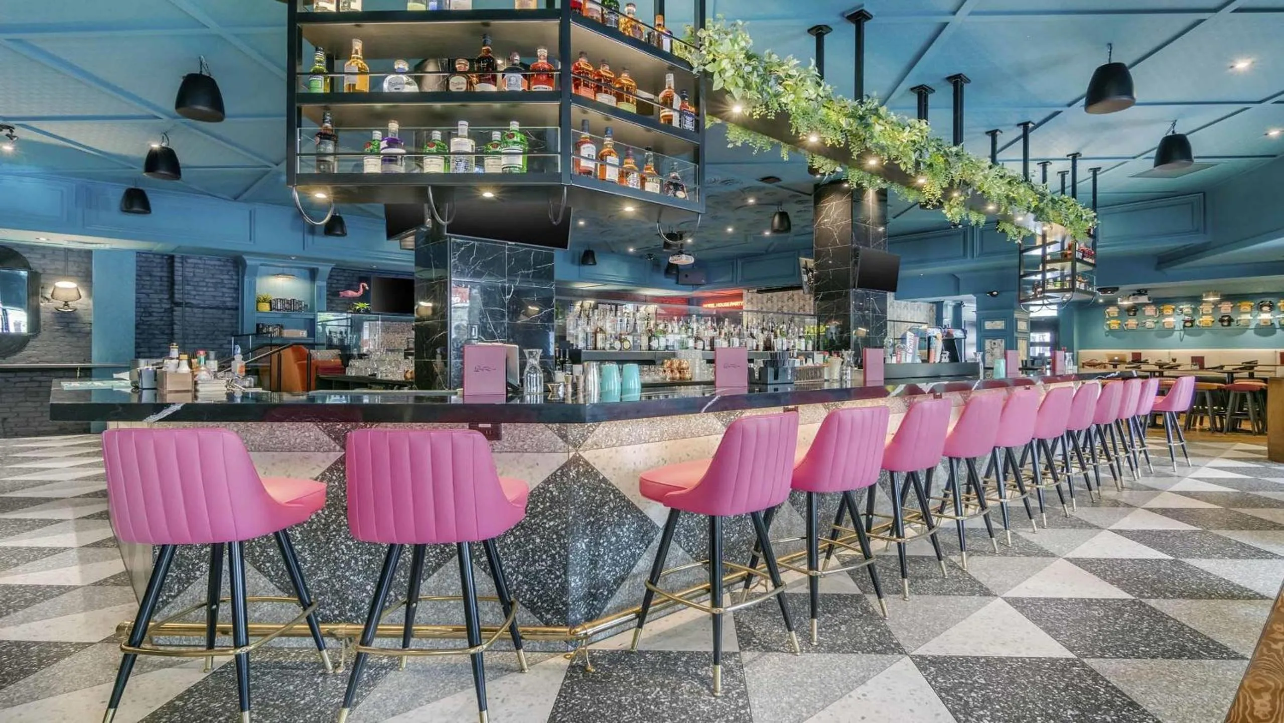 Restaurant/places to eat in Hotel Belmont Vancouver - MGallery Collection