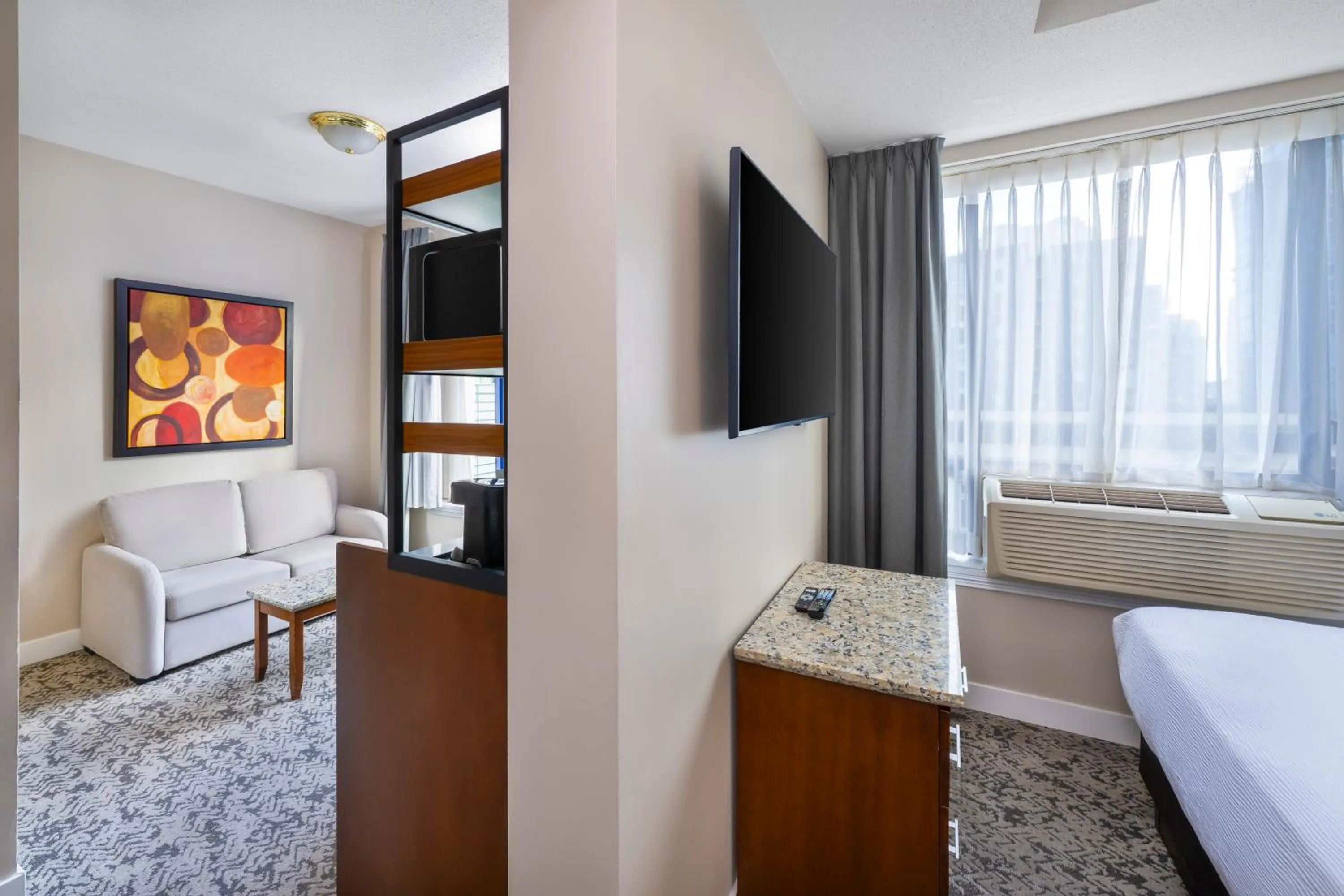 Photo of the whole room, Bed in Quality Inn & Suites