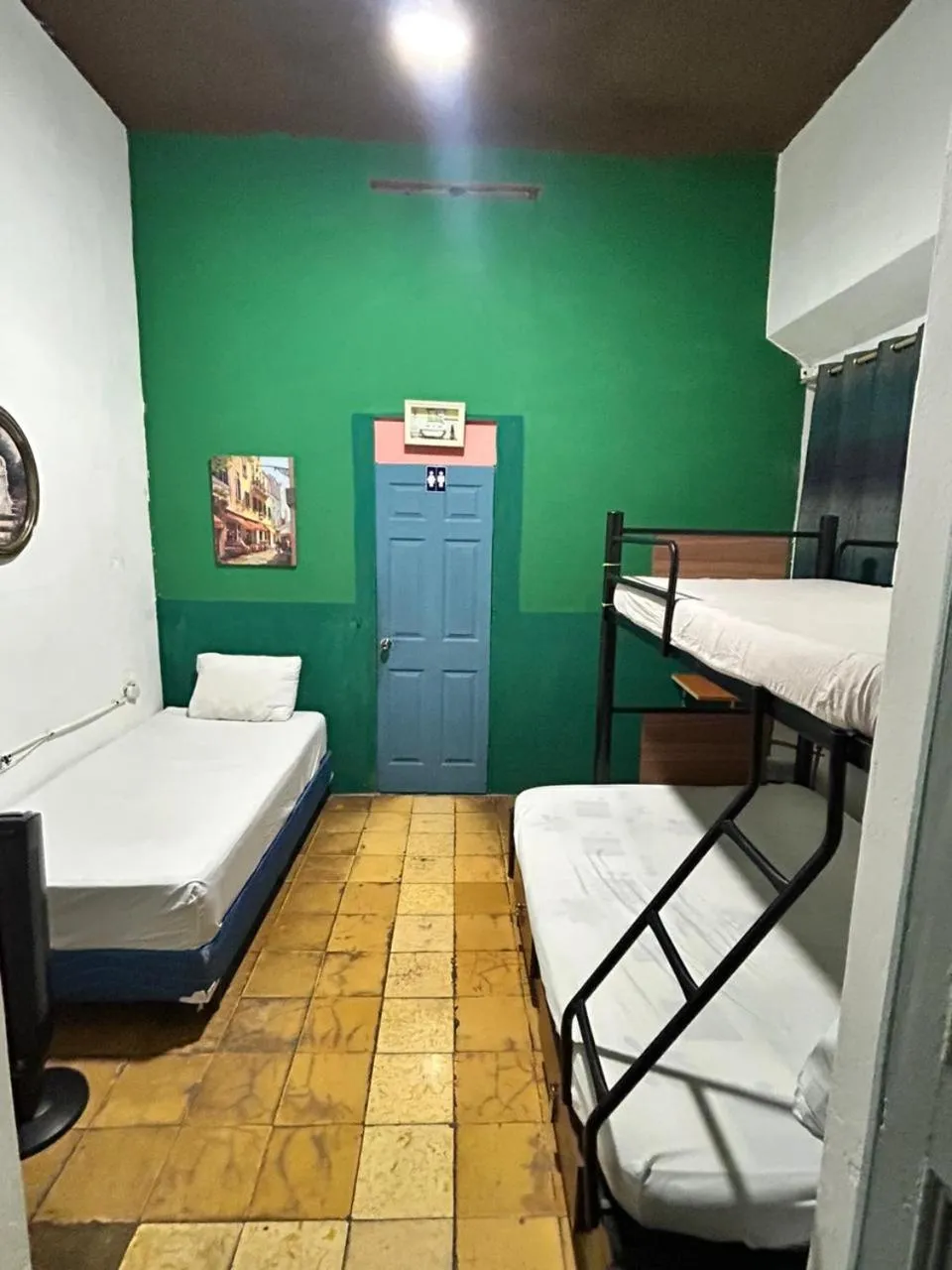 Bed in Hotel Brunette