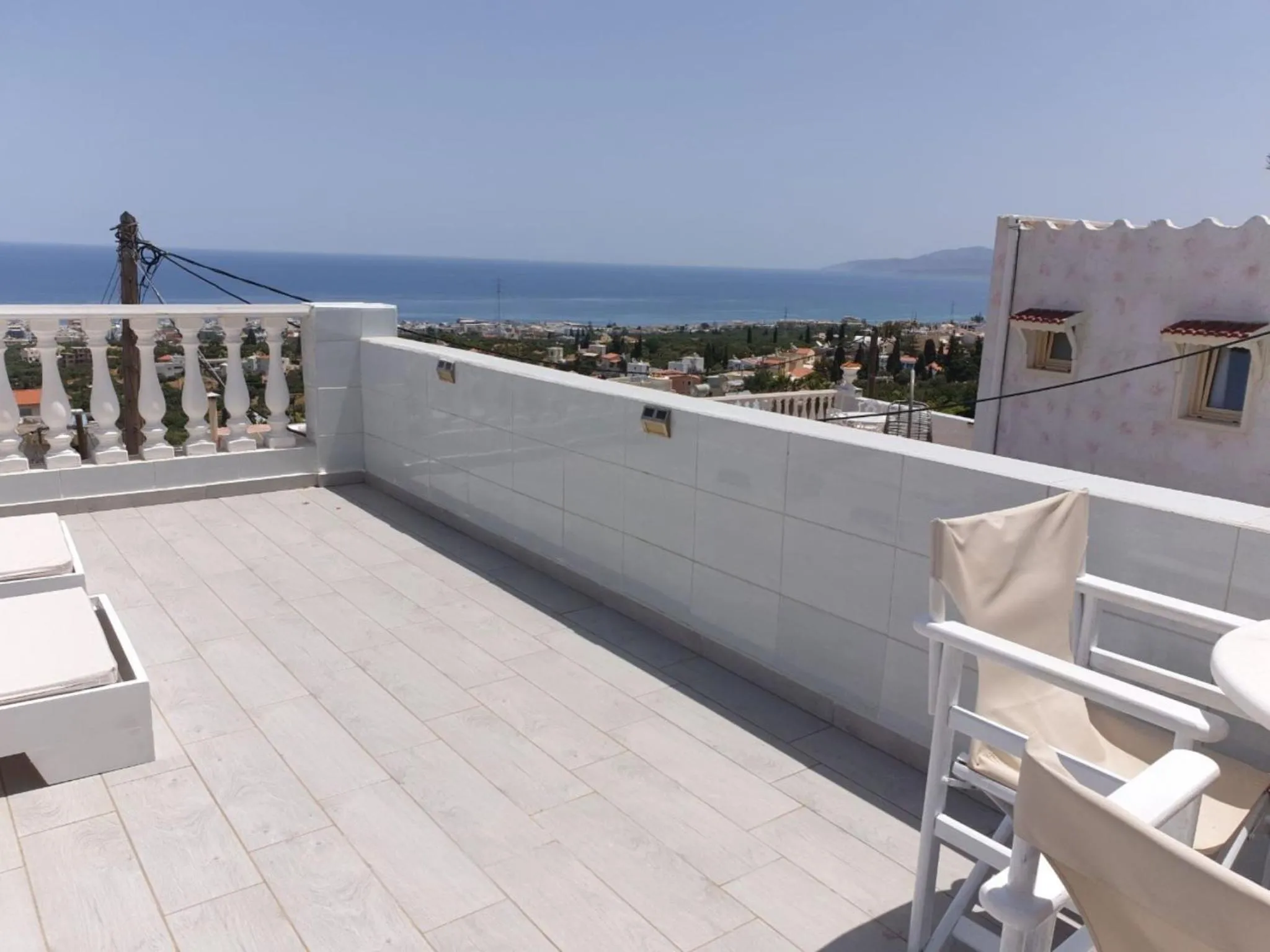 Patio in Private Apartment Sea View