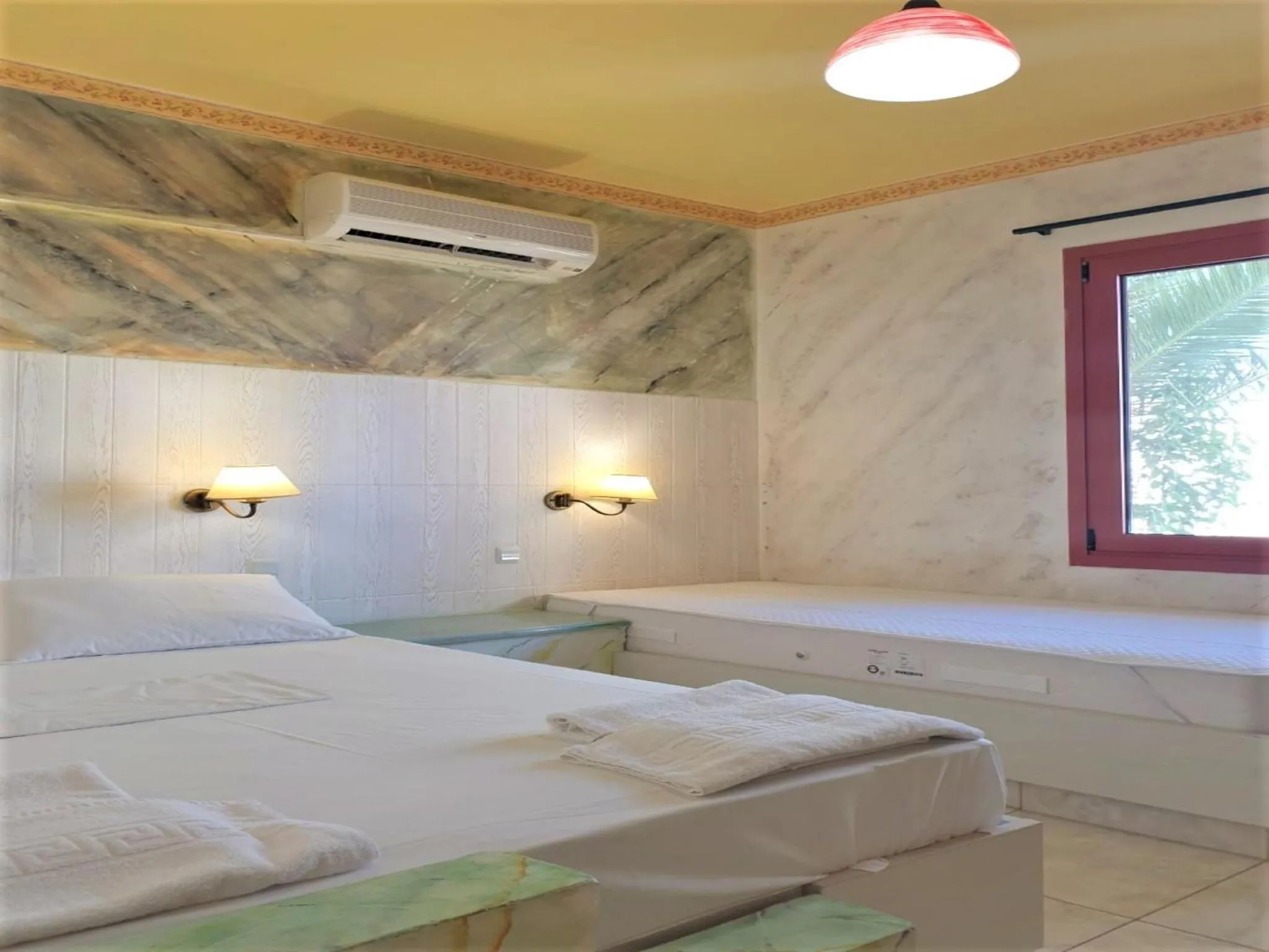 Bedroom, Bed in Private Apartment Sea View