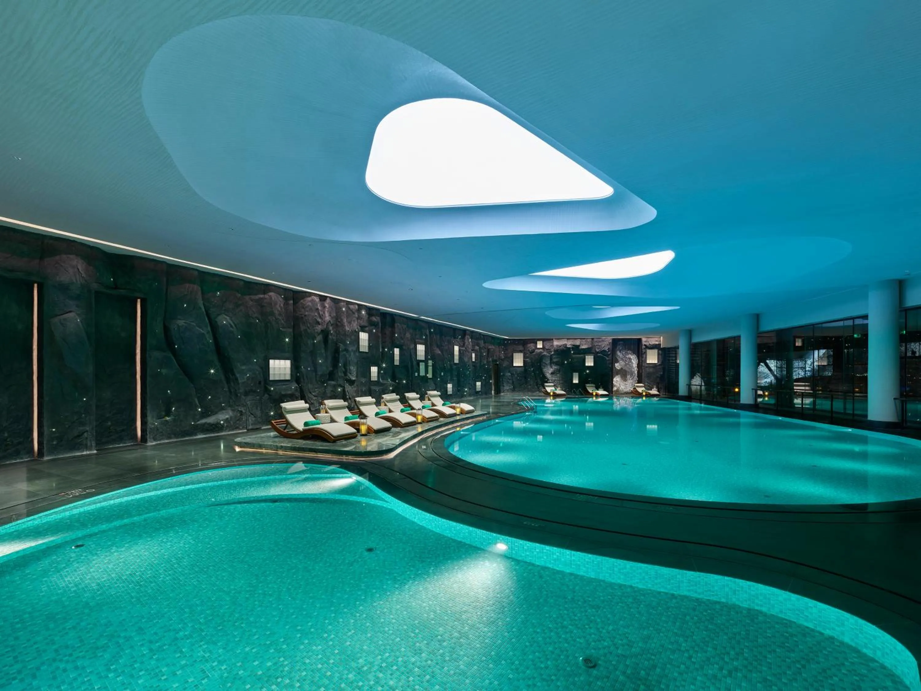 Swimming pool in Banyan Tree Nanjing Garden Expo