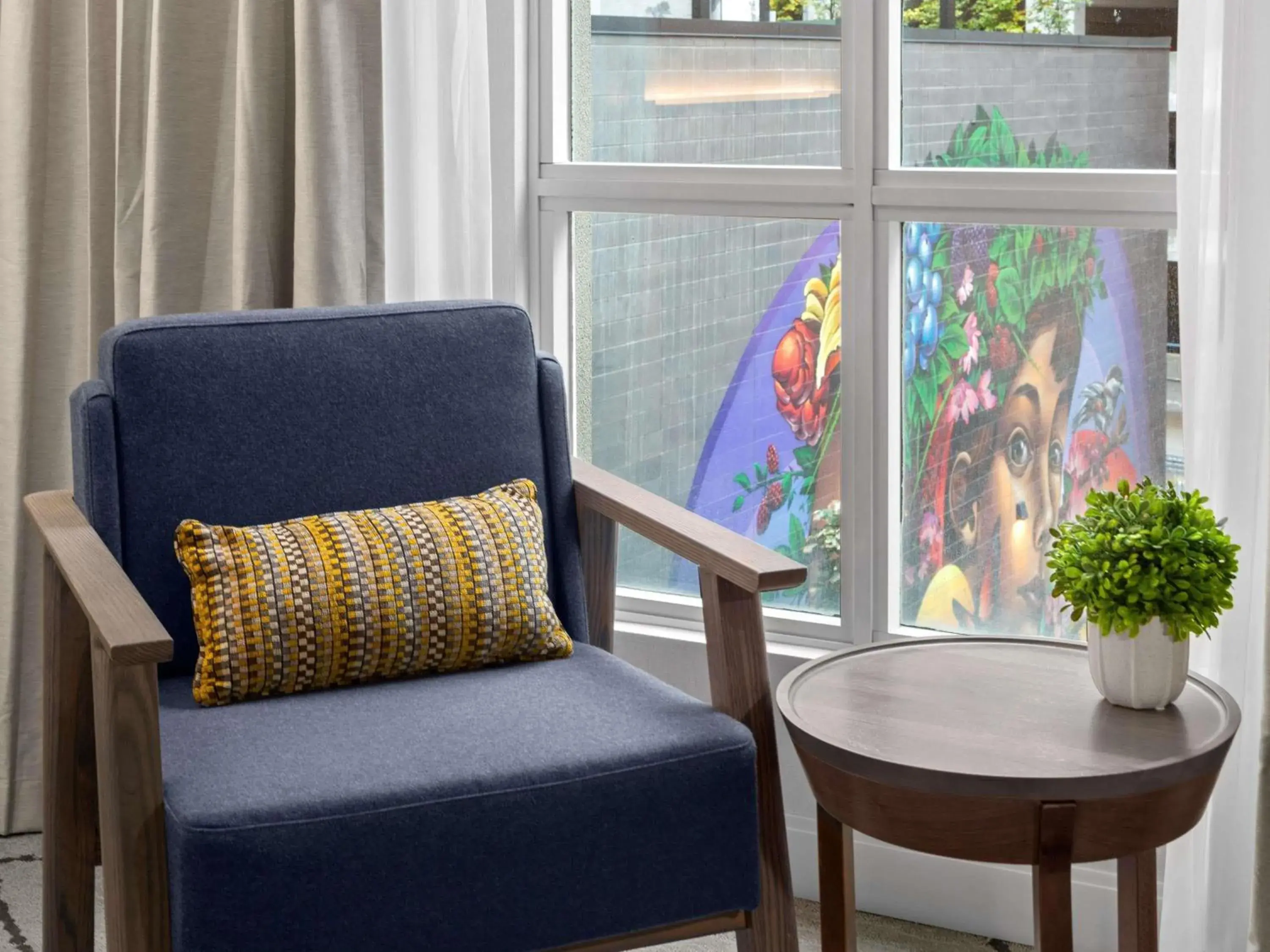 Accessible Superior Room in The Novotel Toronto Centre Accessible Superior Room in The Novotel Toronto Centre