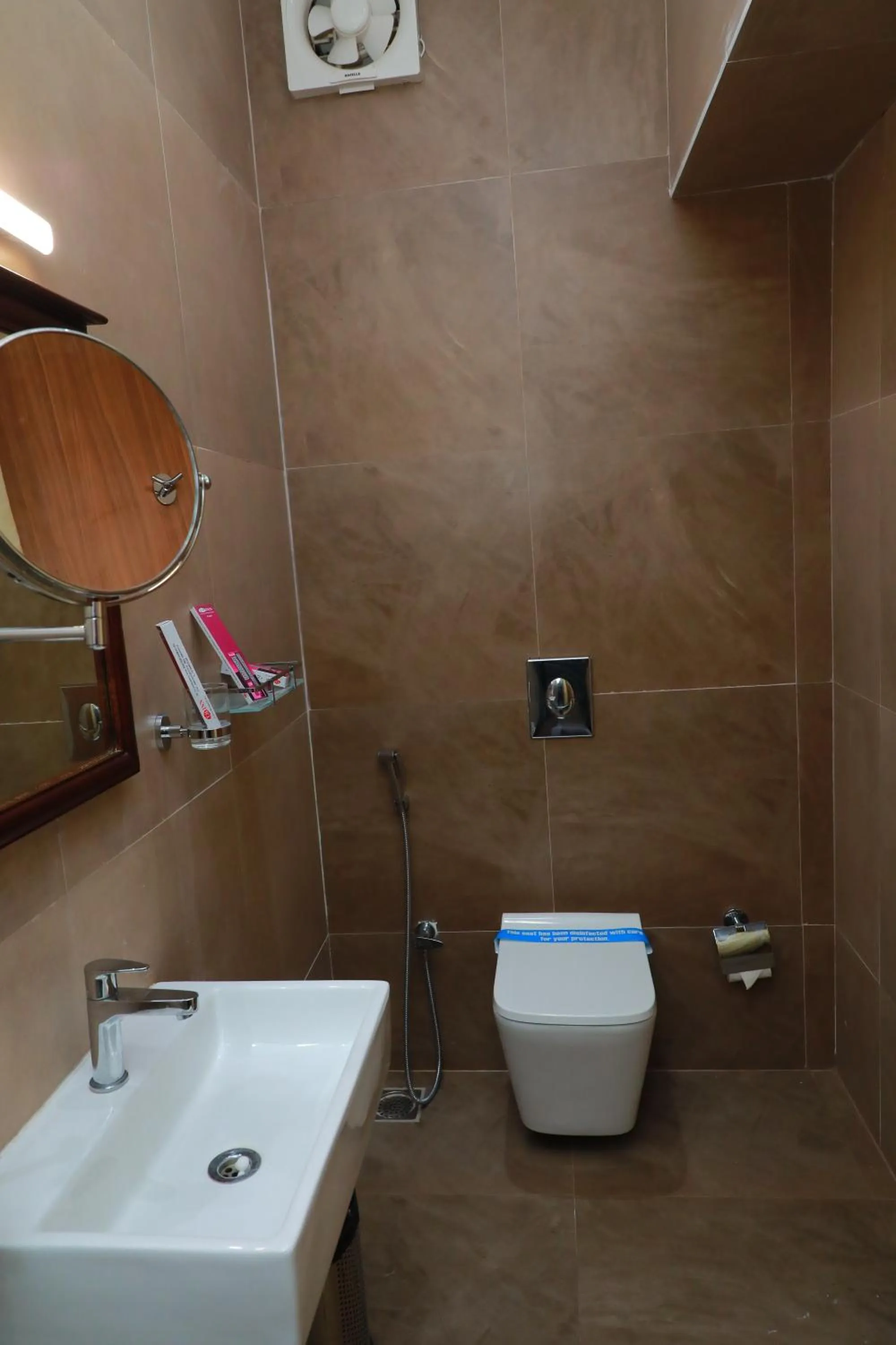 Shower in TM INN Hotel