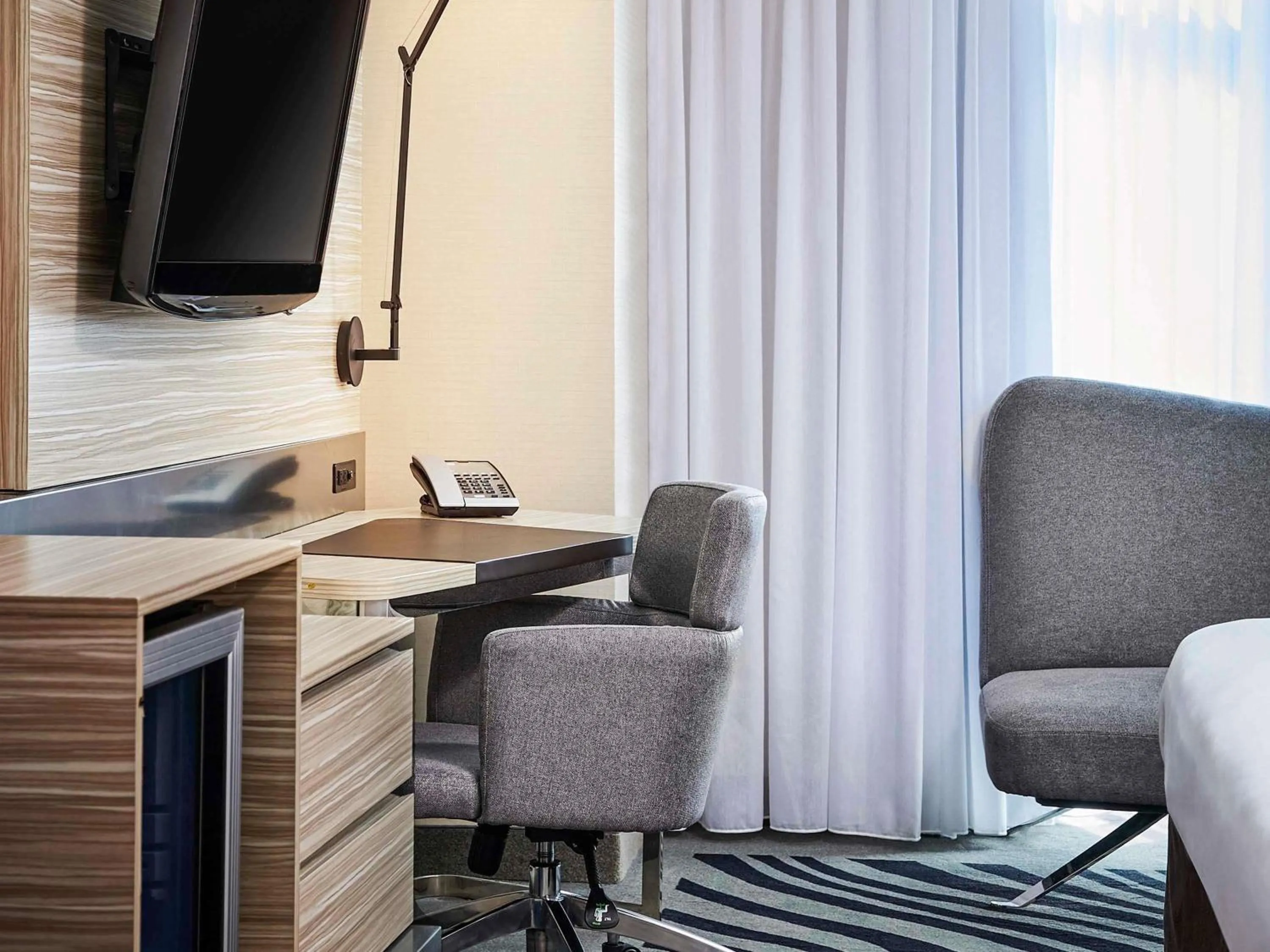 Bedroom in Novotel Toronto North York