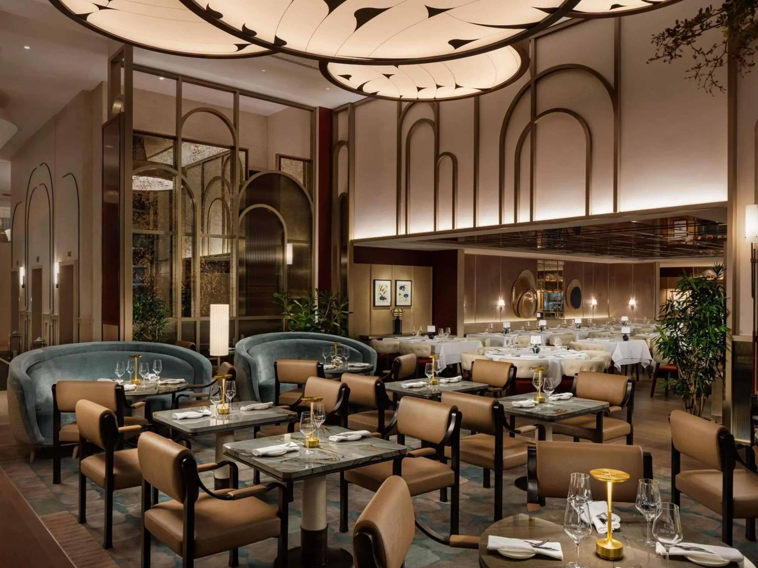 Restaurant/places to eat in Sofitel Montreal Golden Mile Restaurant/places to eat in Sofitel Montreal Golden Mile