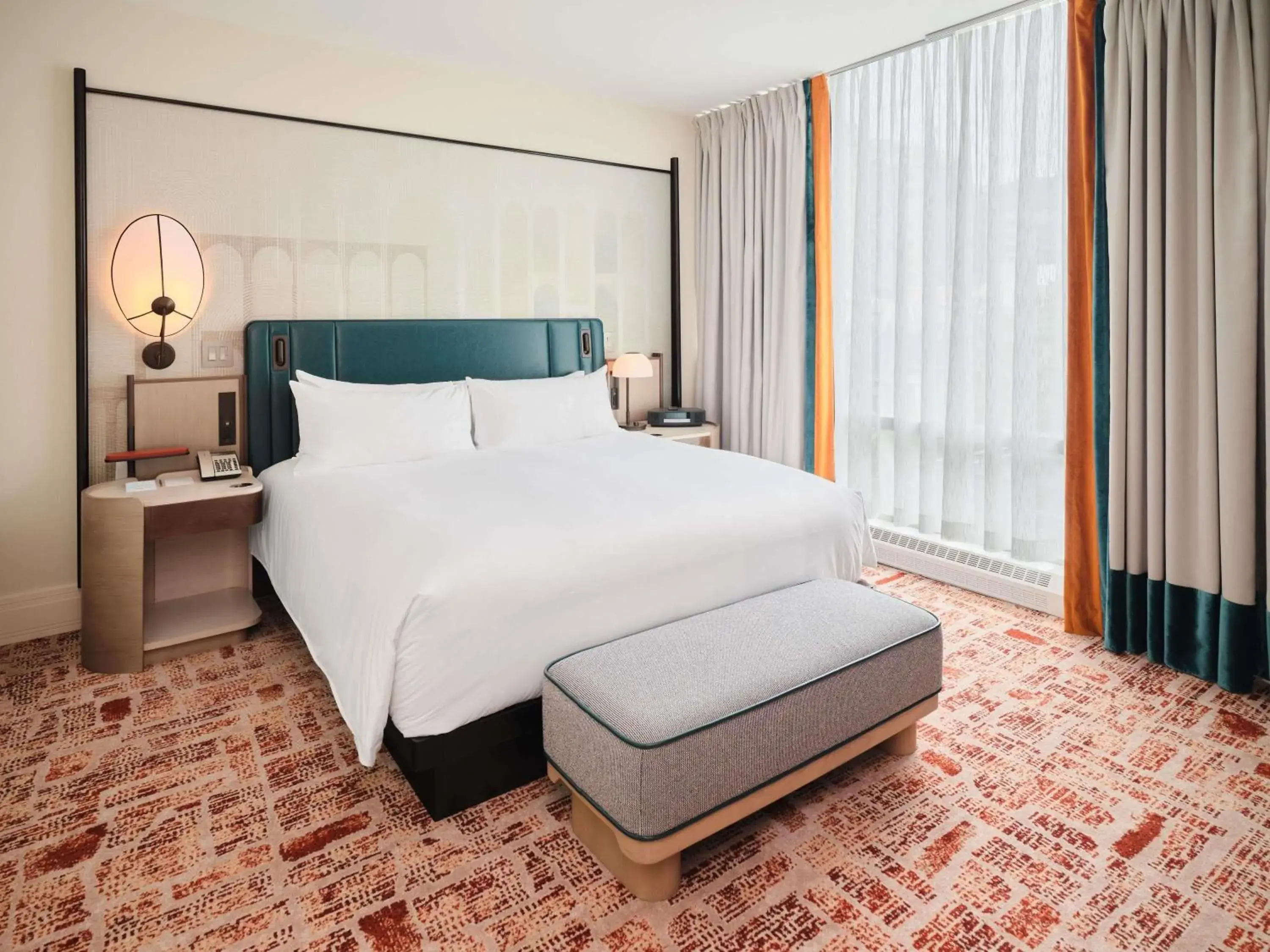 One-Bedroom Golden Mile King Suite with Sofa Bed in Sofitel Montreal Golden Mile One-Bedroom Golden Mile King Suite with Sofa Bed in Sofitel Montreal Golden Mile