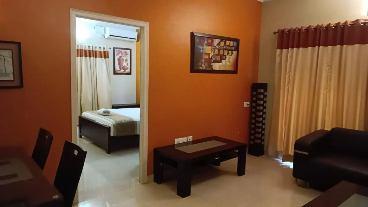 Living room, Bed in Park Wood Suites-Fully Vaccinated Staff