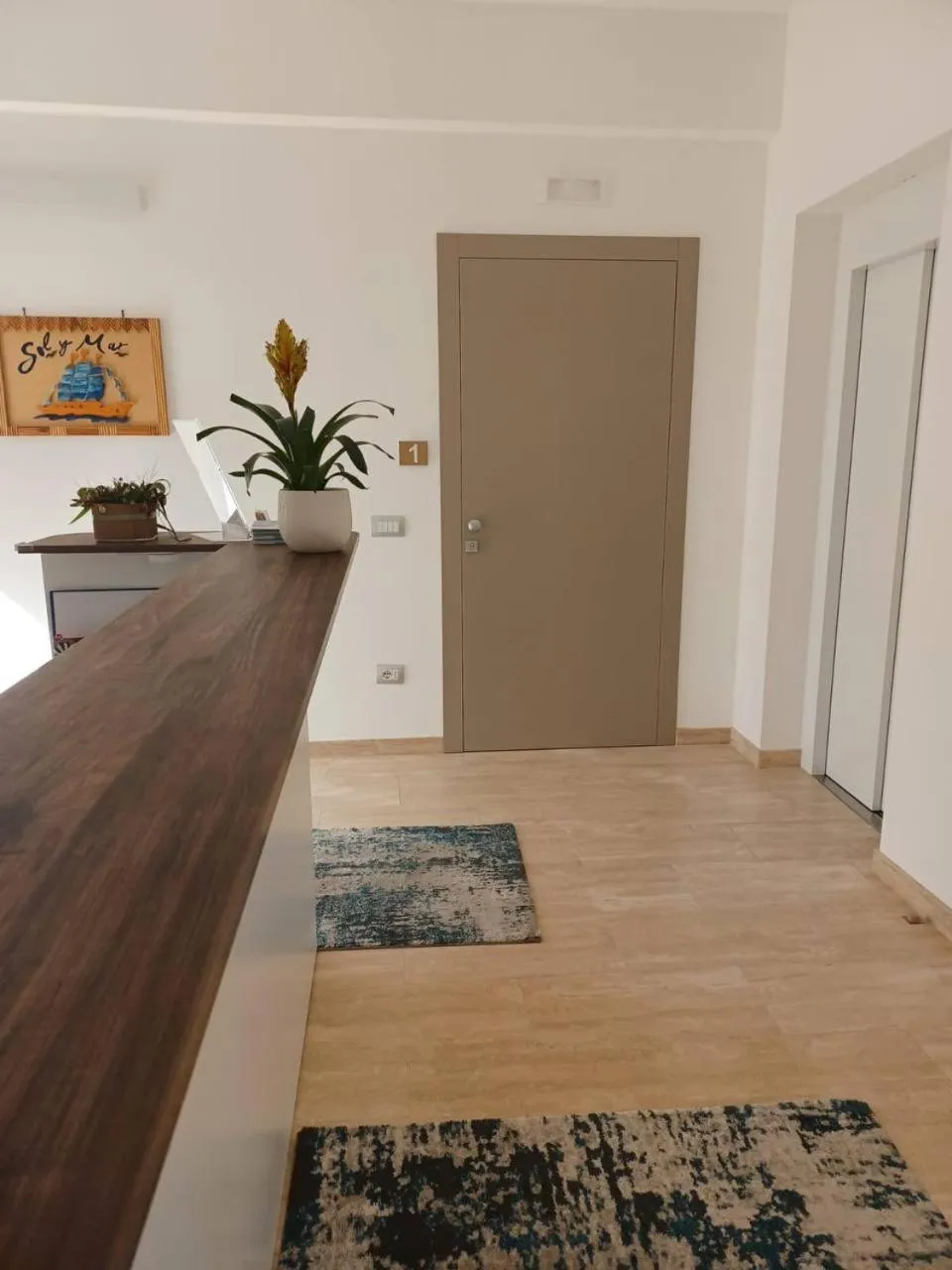 Lobby or reception in SOL Y MAR Camere e Appartamenti