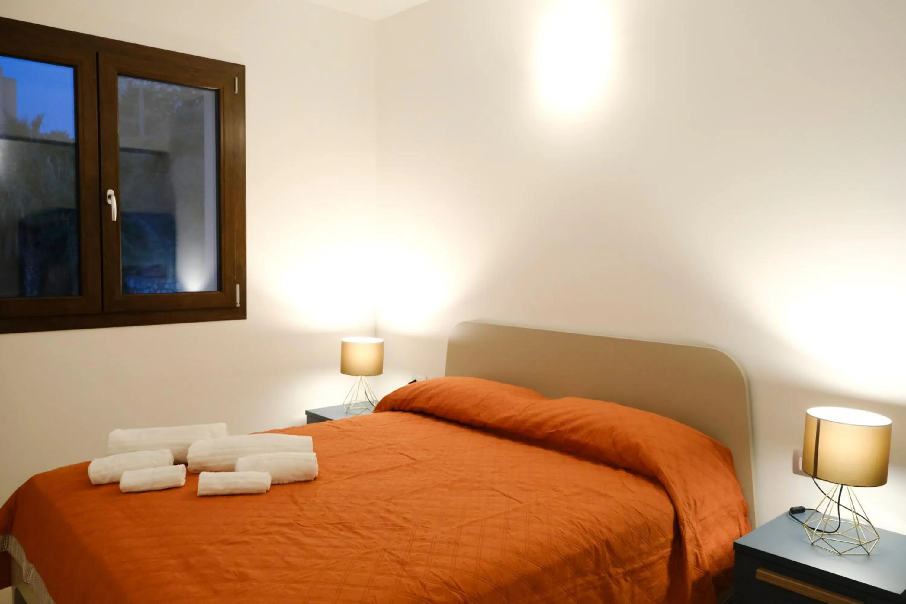 Bedroom, Bed in SOL Y MAR Camere e Appartamenti