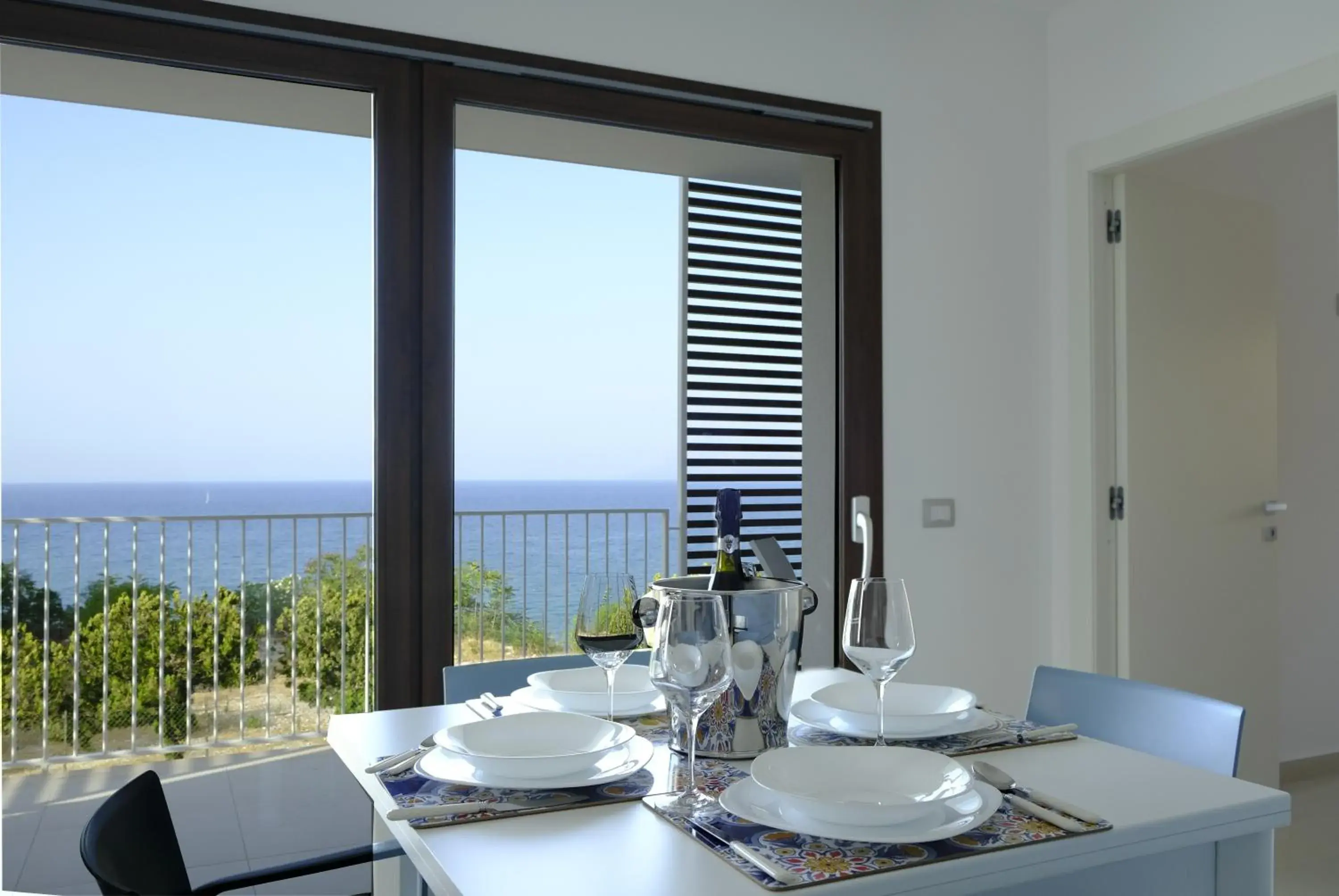 Apartment with Sea View in SOL Y MAR Camere e Appartamenti Apartment with Sea View in SOL Y MAR Camere e Appartamenti