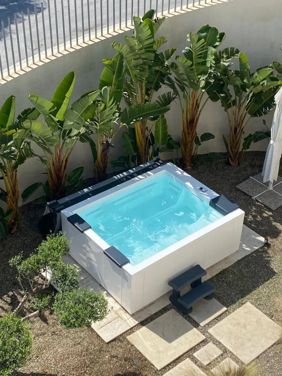 Hot Tub in SOL Y MAR Camere e Appartamenti