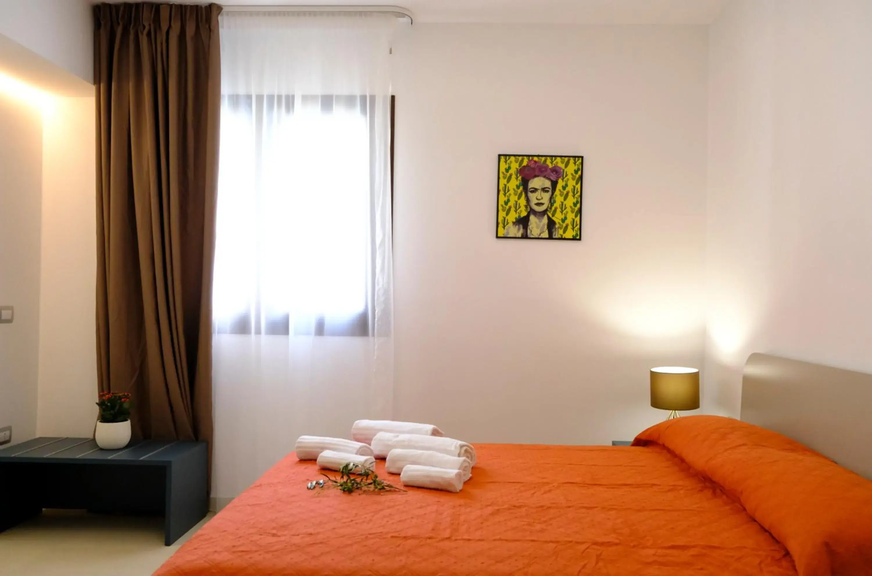 Double Room with Private Bathroom in SOL Y MAR Camere e Appartamenti Double Room with Private Bathroom in SOL Y MAR Camere e Appartamenti