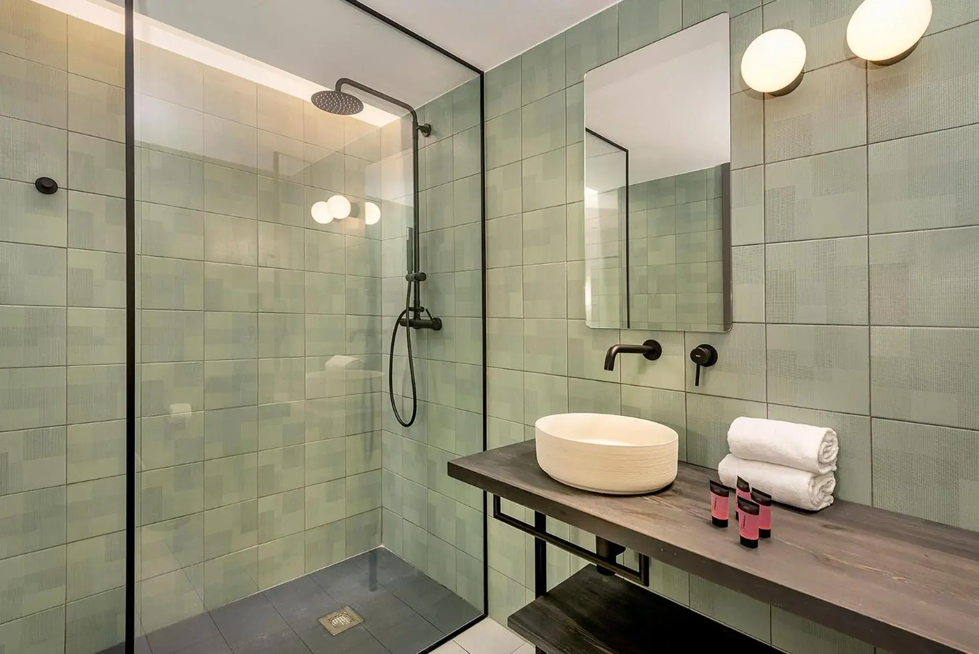 Suite with Terrace in Hotel Orangine Suite with Terrace in Hotel Orangine