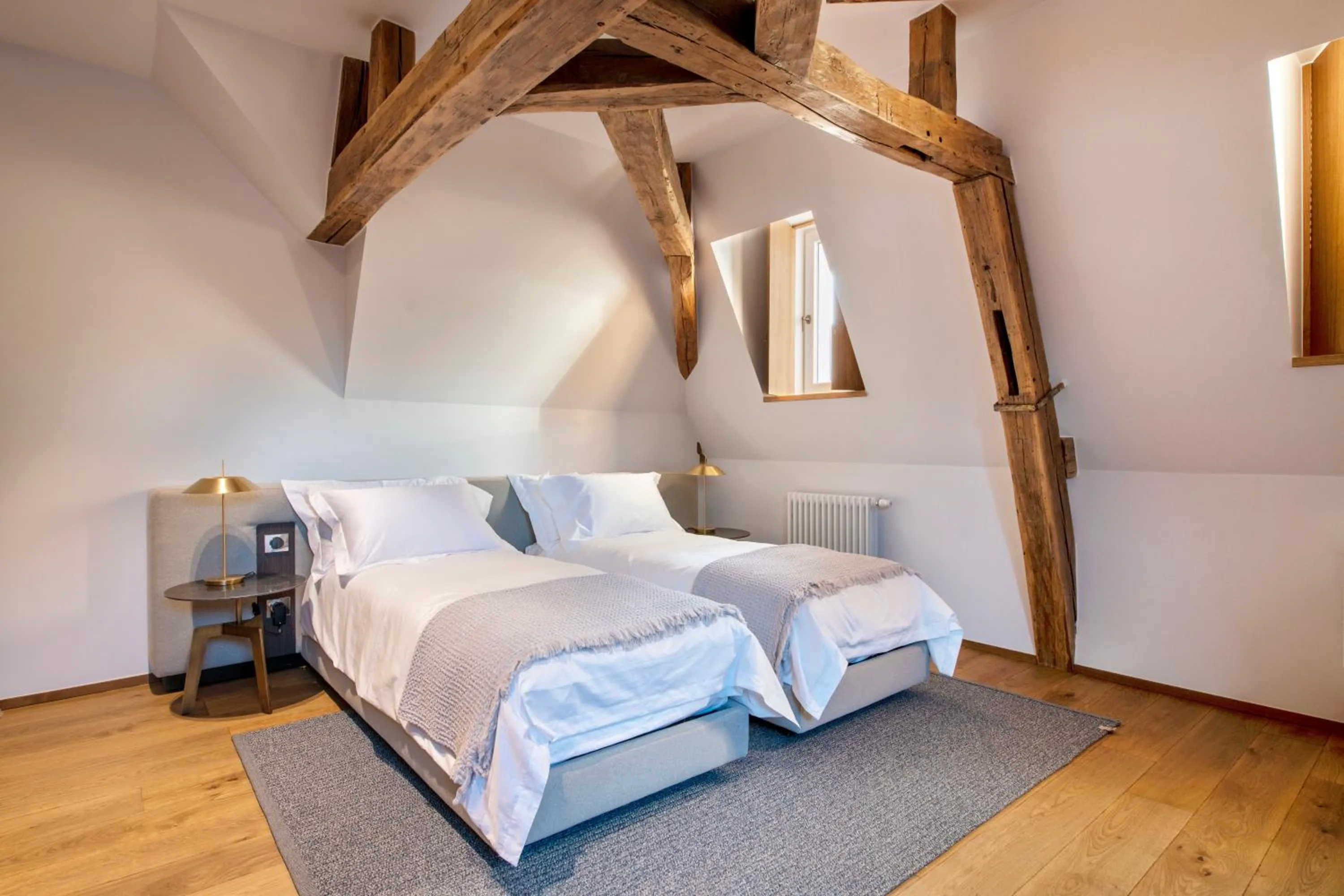 Bed in Chateau de Wallerand