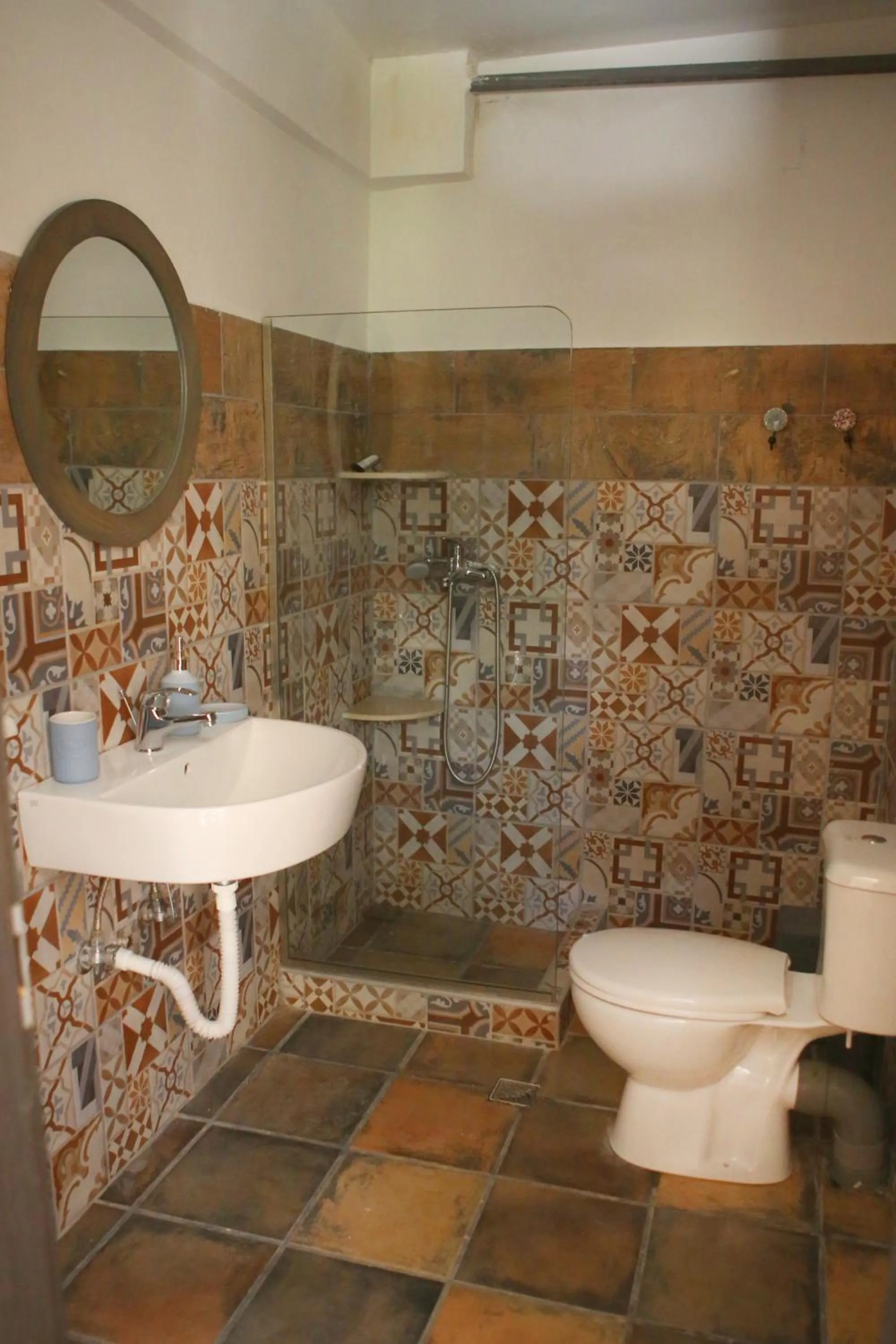 Bathroom in Captain Ikaros