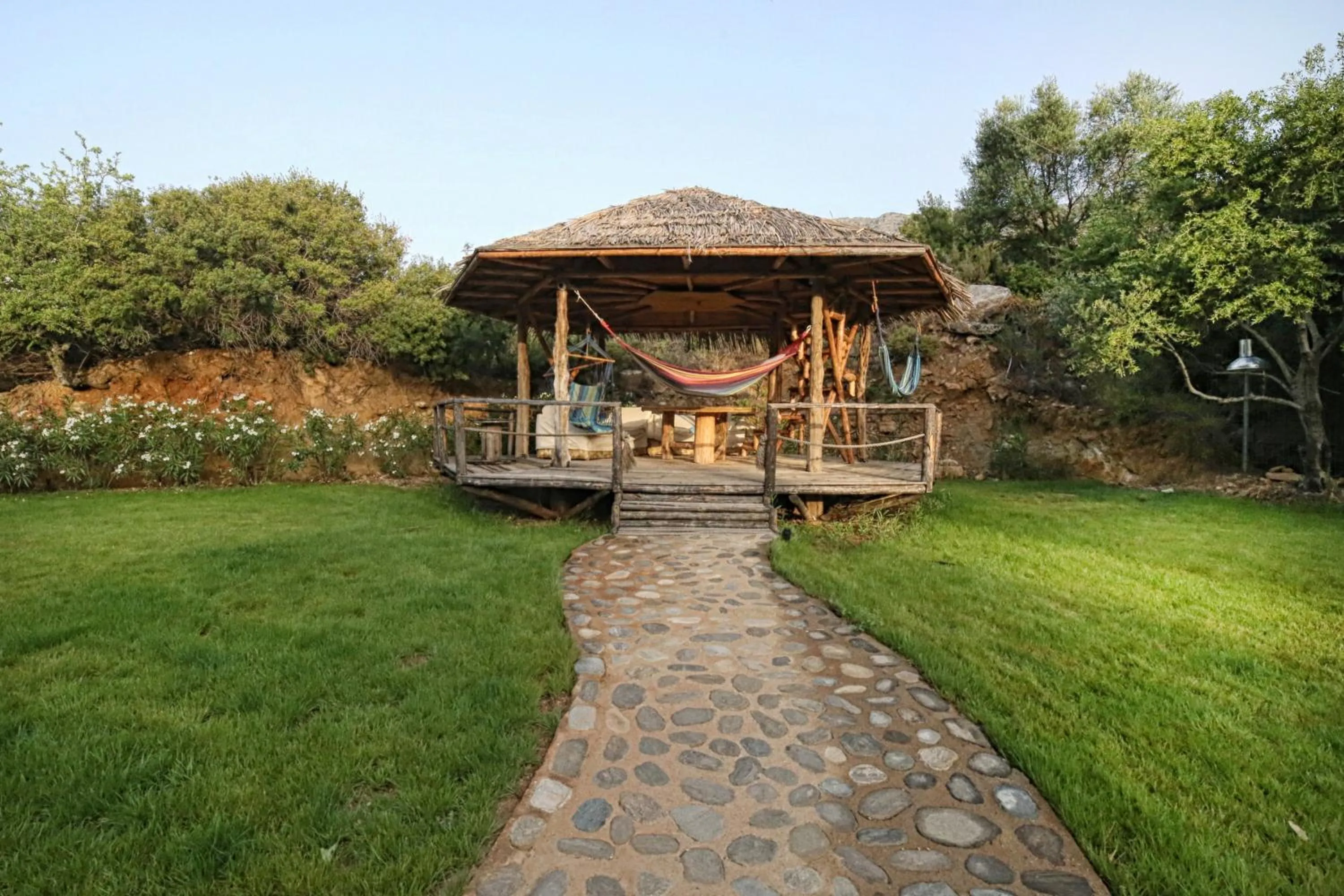 Seating area in Captain Ikaros