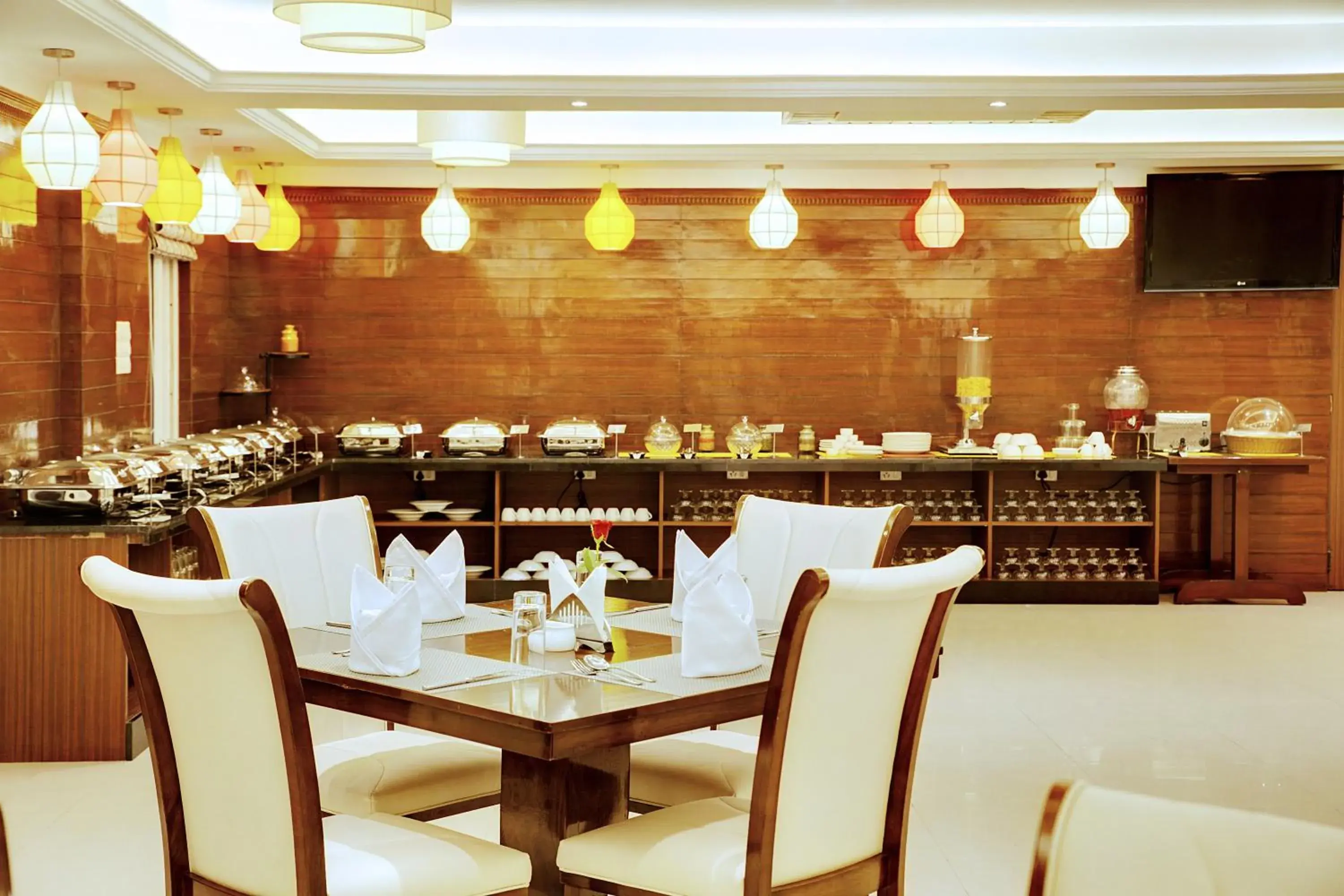 Food and drinks in The Liverpool Blue Hotels Food and drinks in The Liverpool Blue Hotels