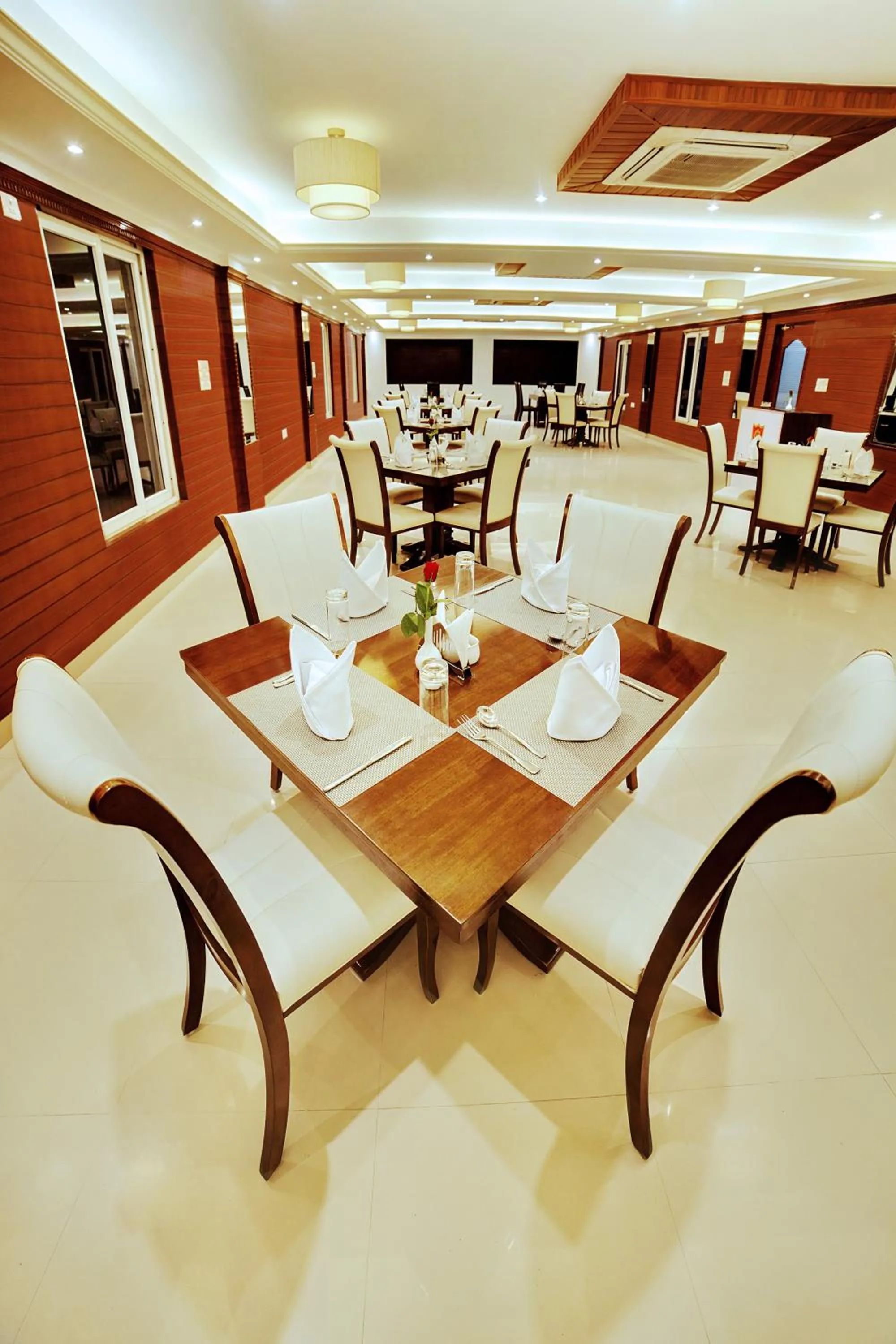 Restaurant/places to eat in The Liverpool Blue Hotels