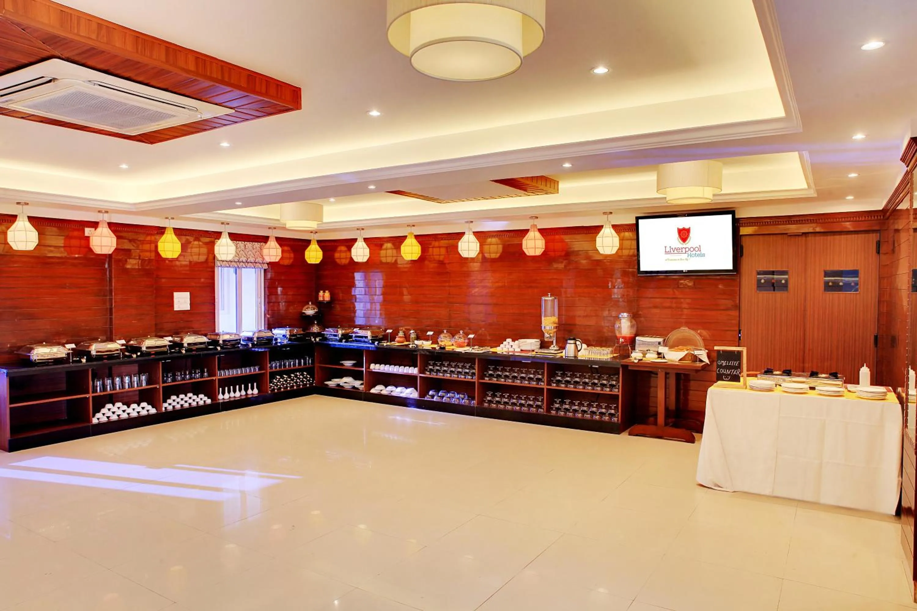 Buffet breakfast in The Liverpool Blue Hotels