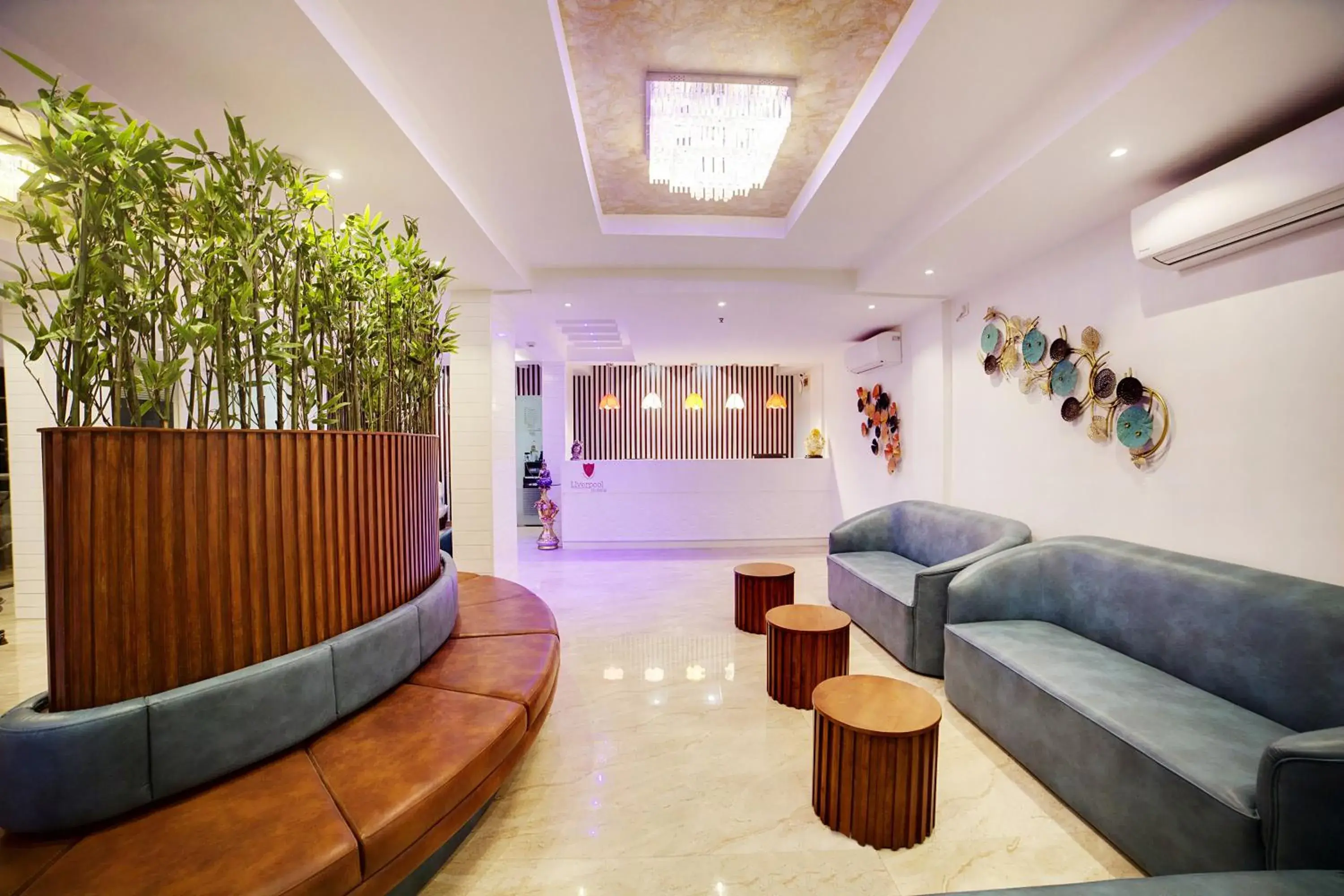 Lobby or reception in The Liverpool Blue Hotels Lobby or reception in The Liverpool Blue Hotels