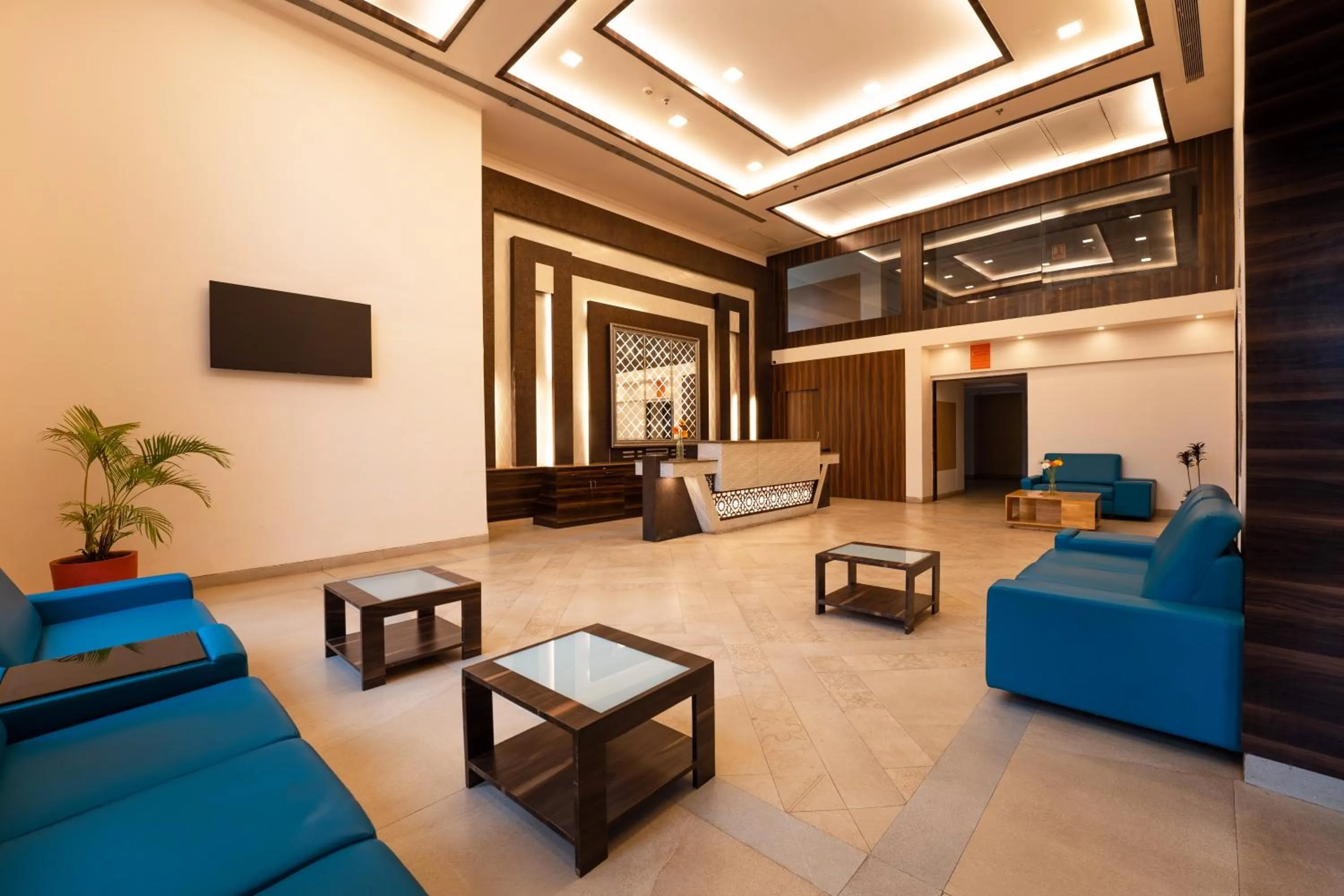 Communal lounge/ TV room in Zone Connect by The Park Parra Goa