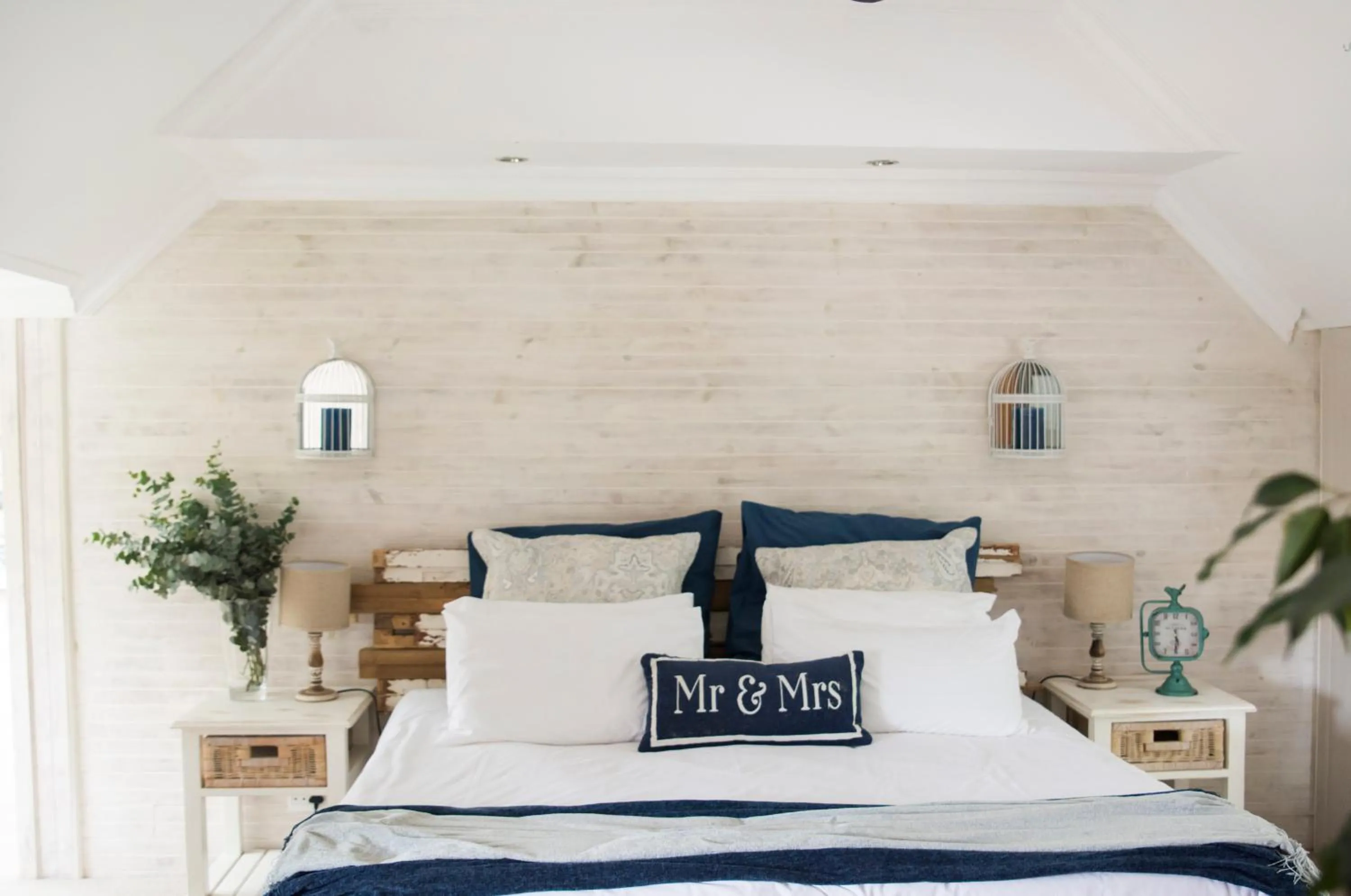 Bed in Umtamvuna River Lodge